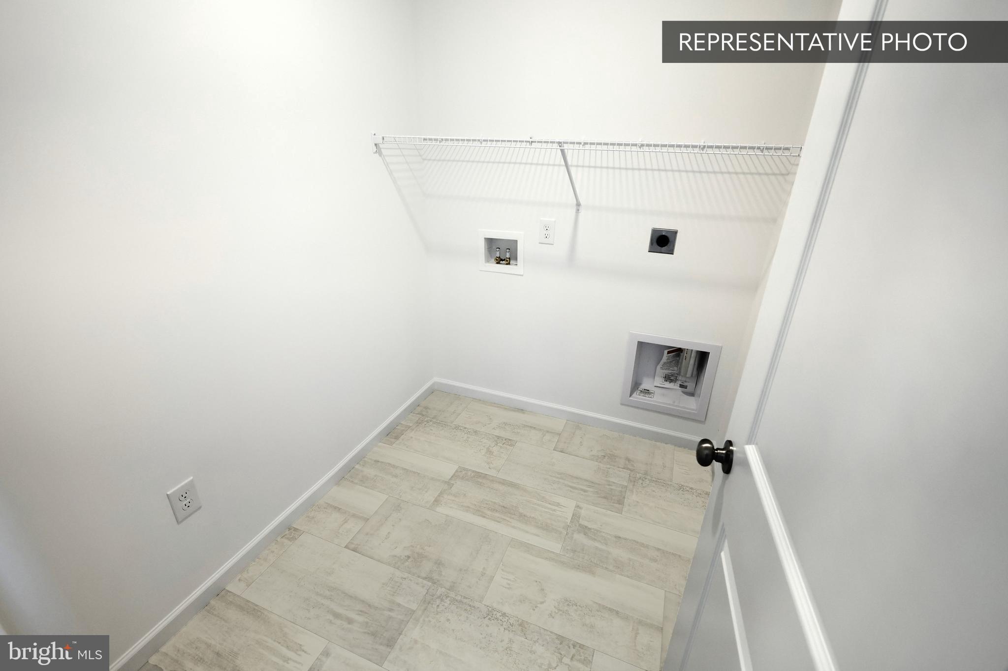 STONE MILL ESTATES - Residential