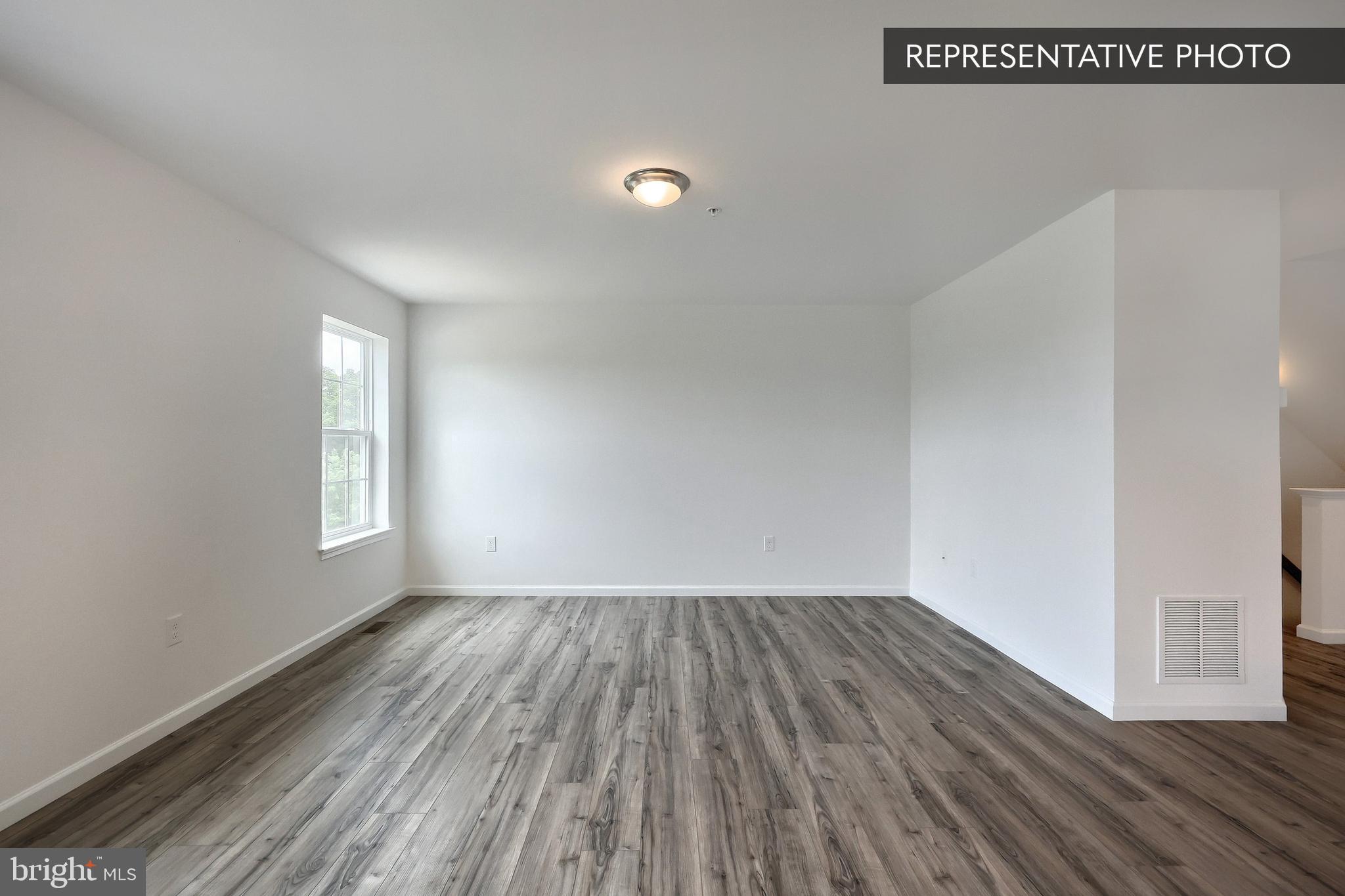 STONE MILL ESTATES - Residential