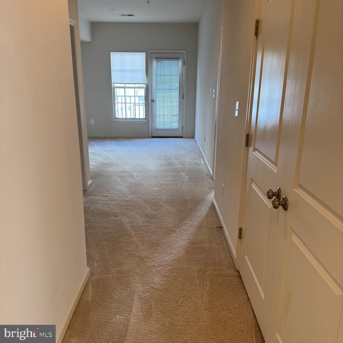 MADISON CRESCENT CONDOMINIUM - Residential Lease