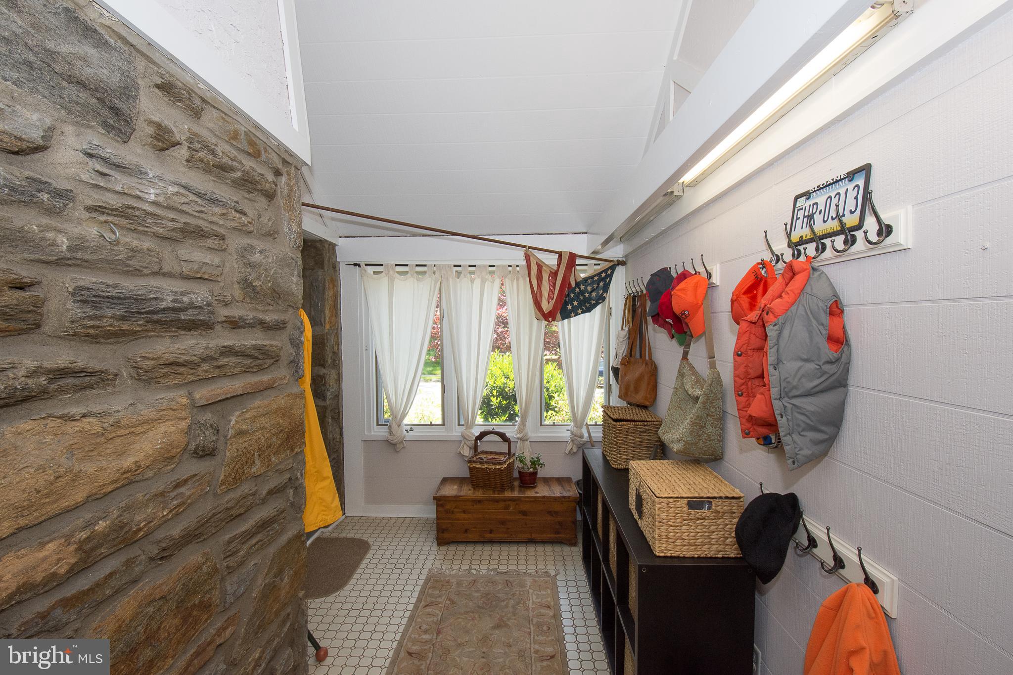 PENN WYNNE - Residential