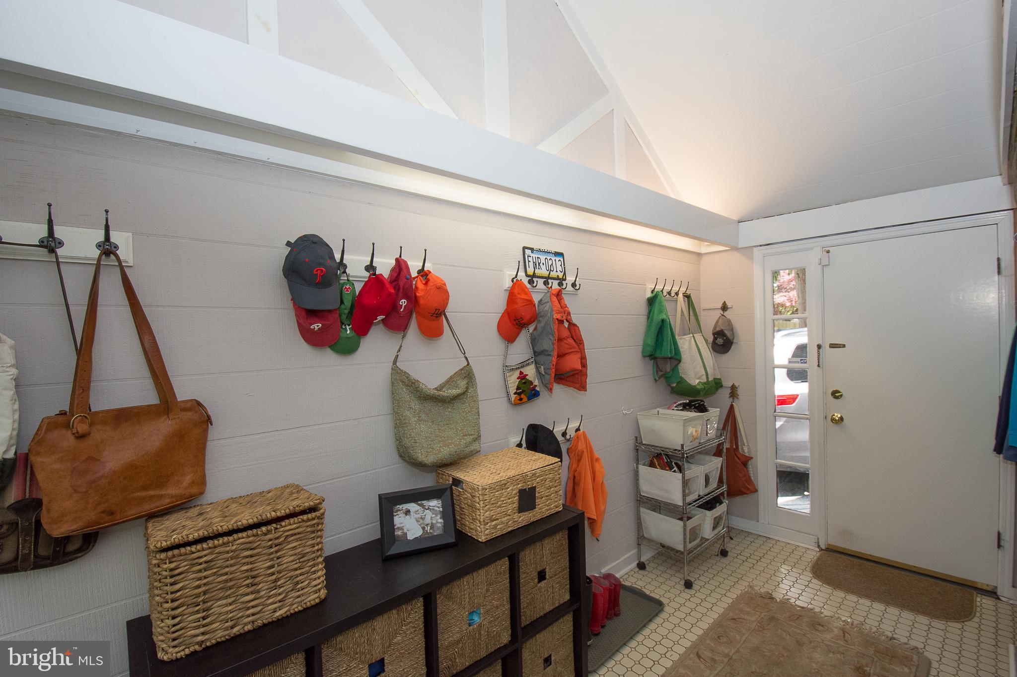 PENN WYNNE - Residential