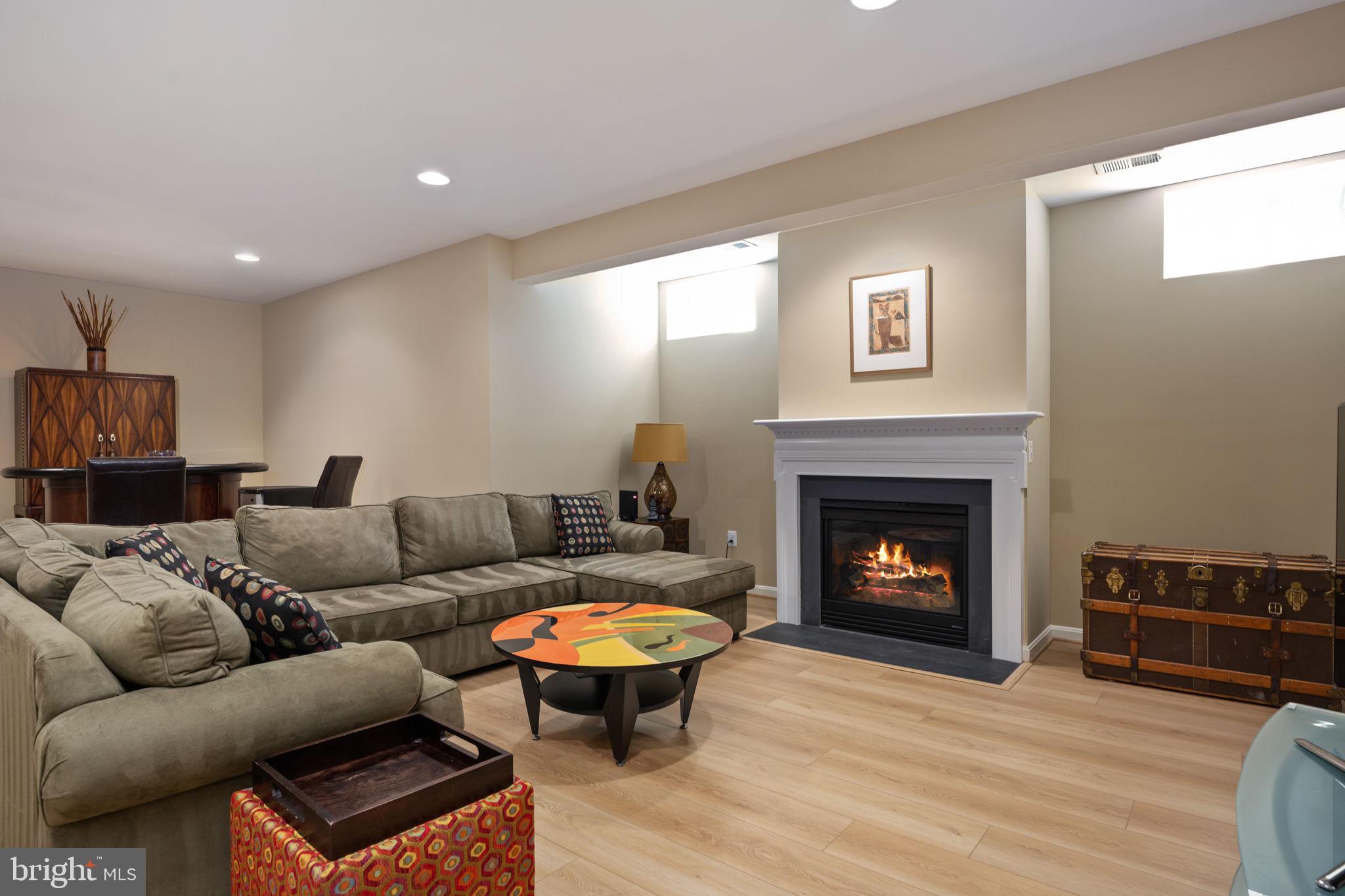 HAYMARKET OVERLOOK - Residential