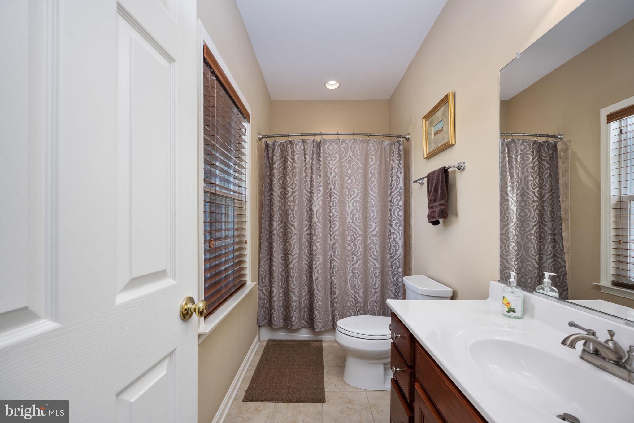 HAYMARKET OVERLOOK - Residential