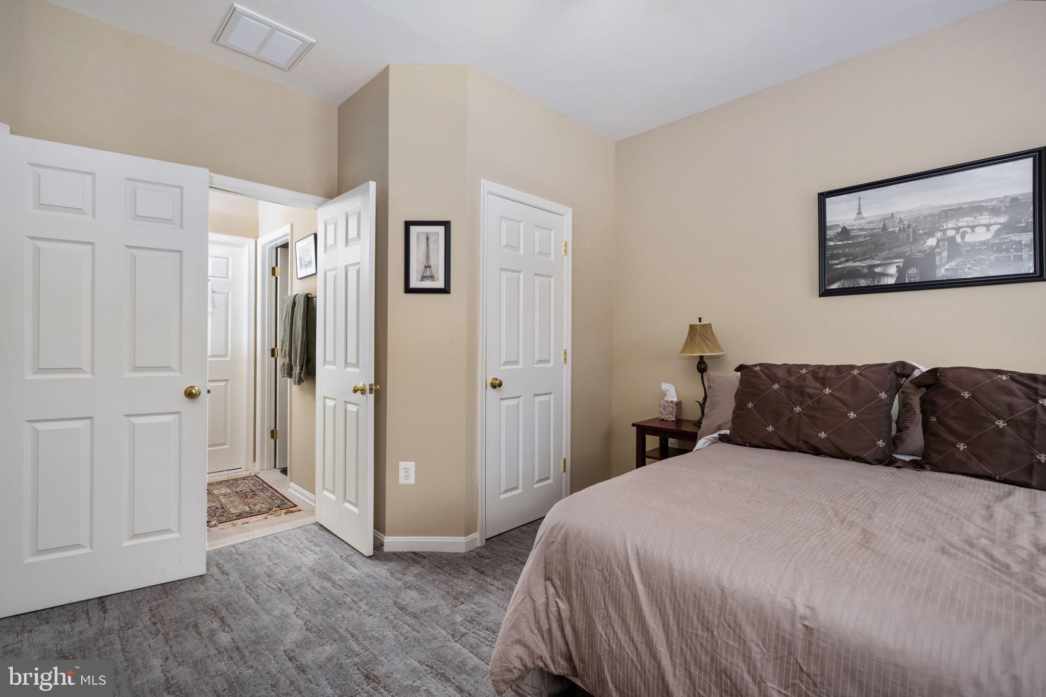 HAYMARKET OVERLOOK - Residential