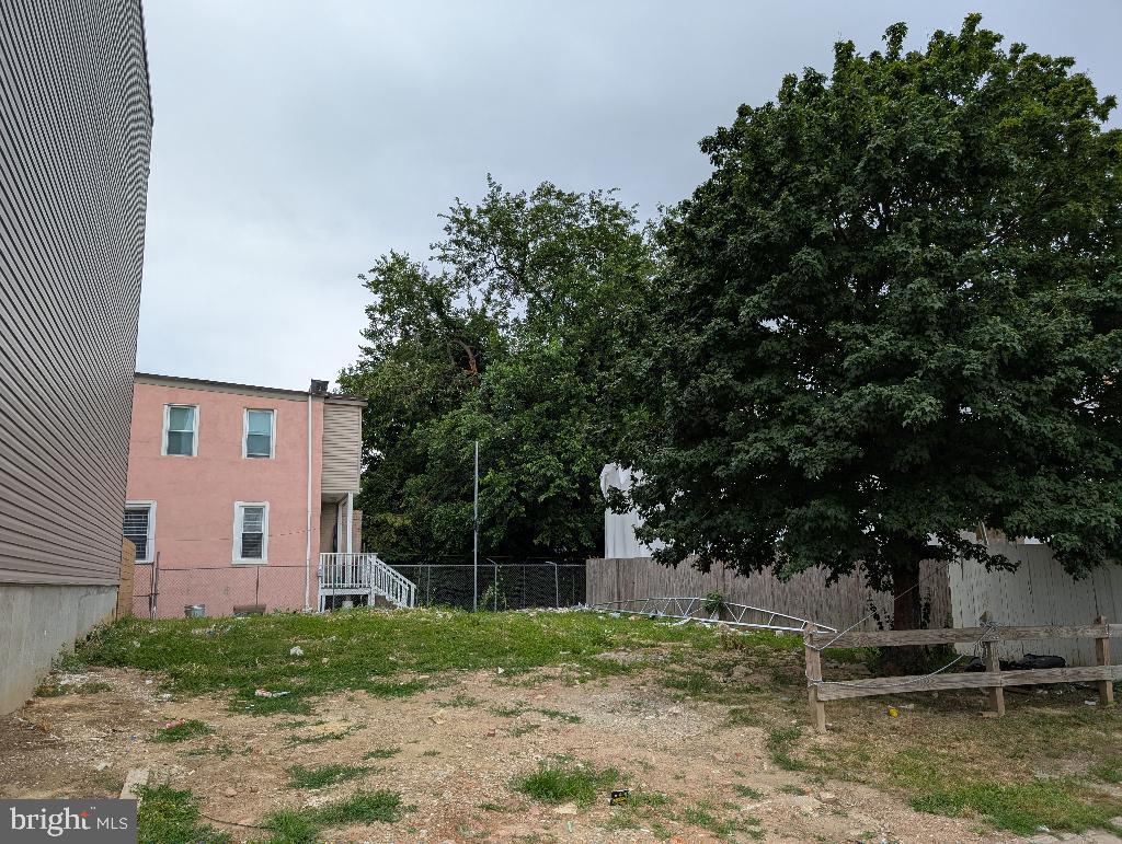 Vacant land with CMX2 zoning. Lot Size 16X64. Developing area. New construction property on 737 N 42nd street and surrounding area.