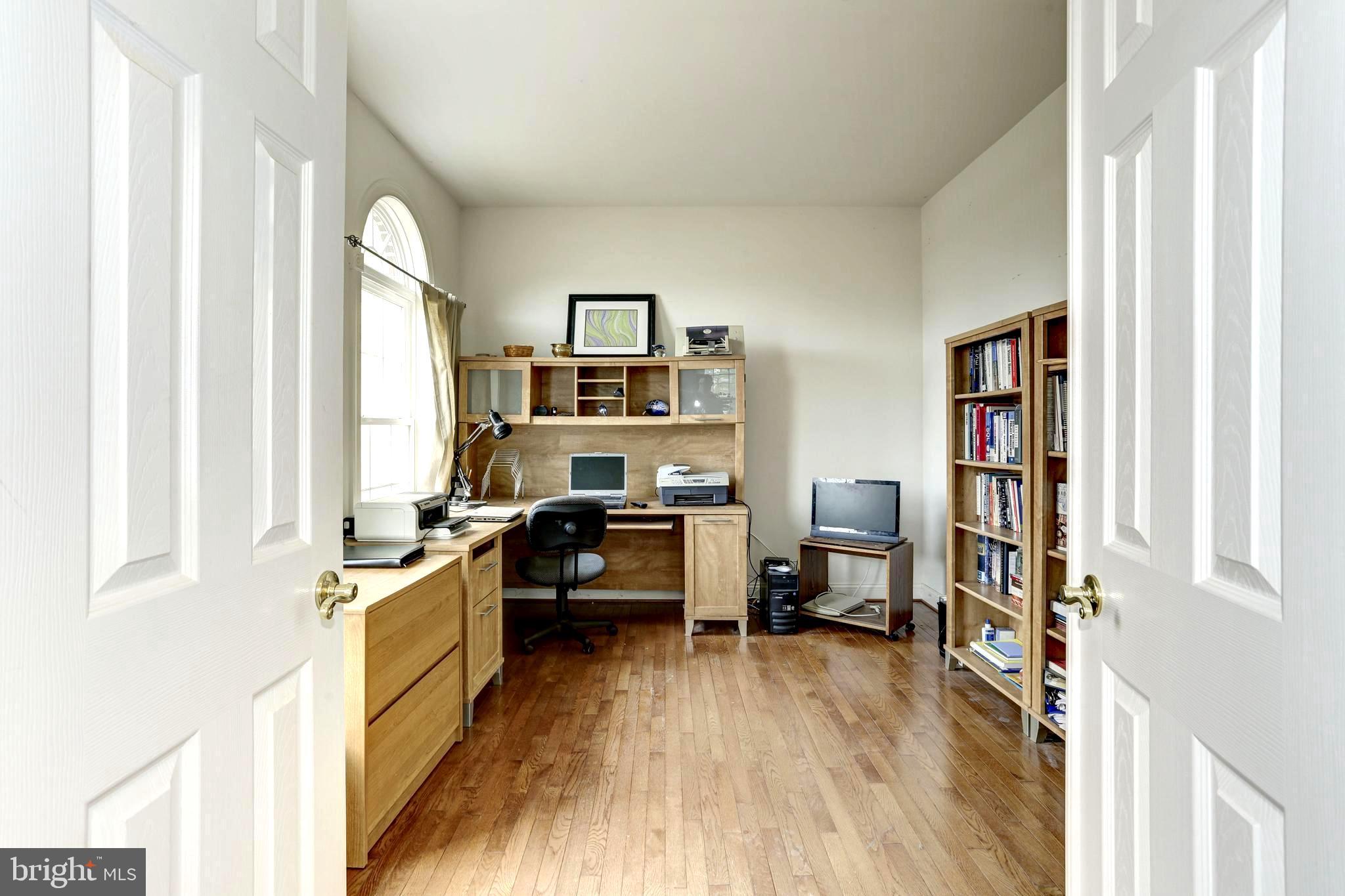 THE RIDGES II-PLAT EIGHT - Residential Lease