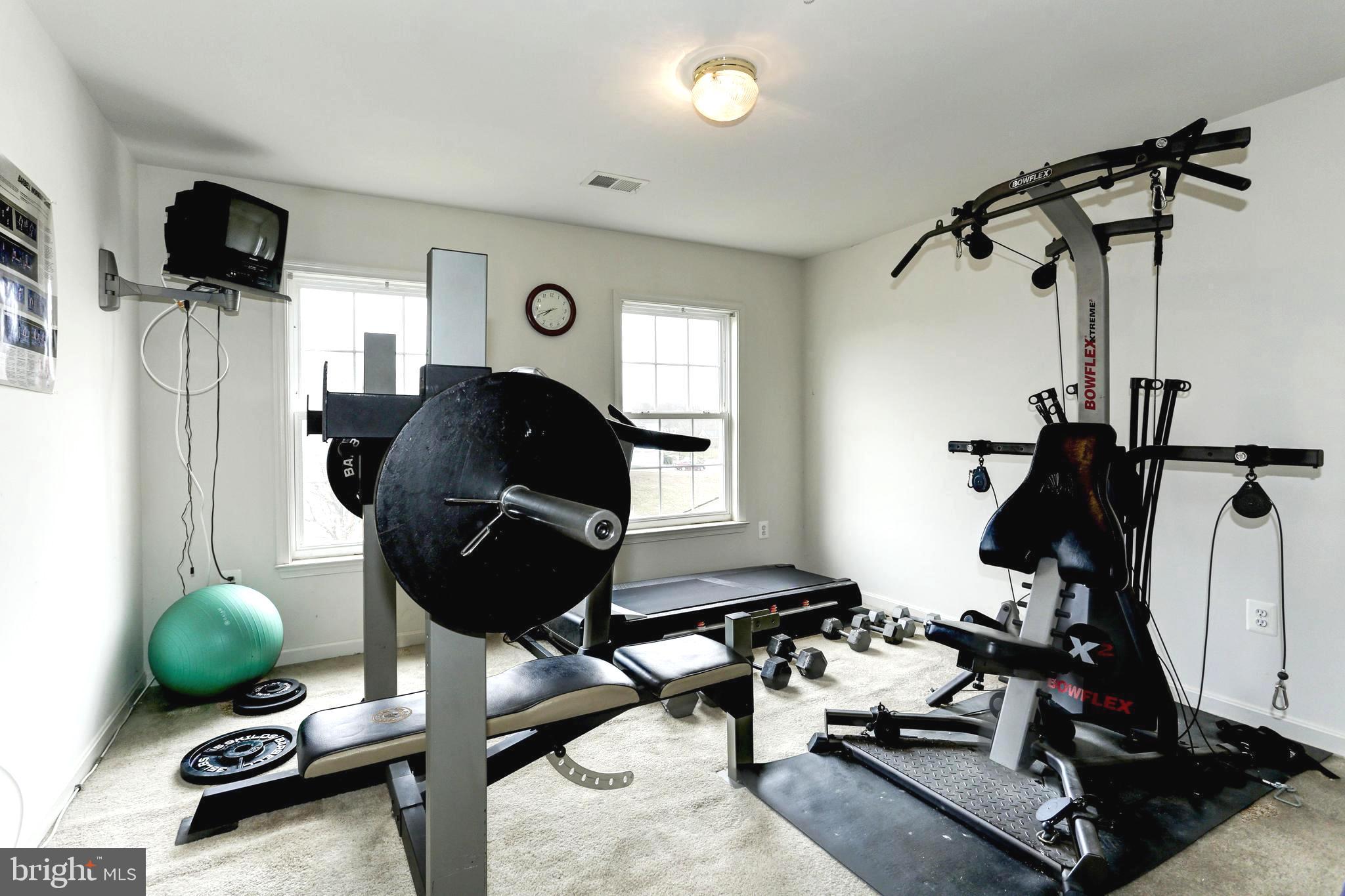 THE RIDGES II-PLAT EIGHT - Residential Lease