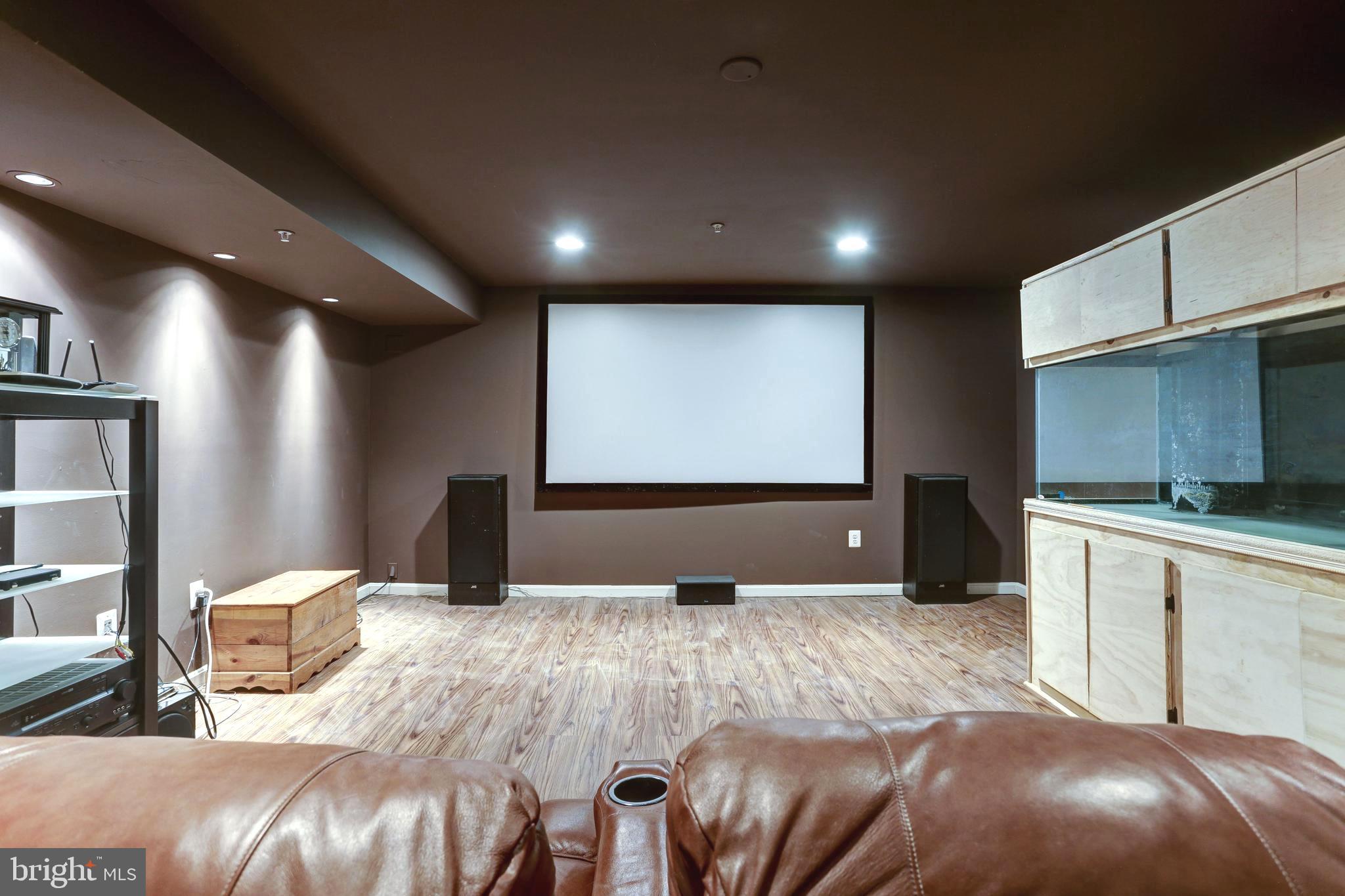 THE RIDGES II-PLAT EIGHT - Residential Lease