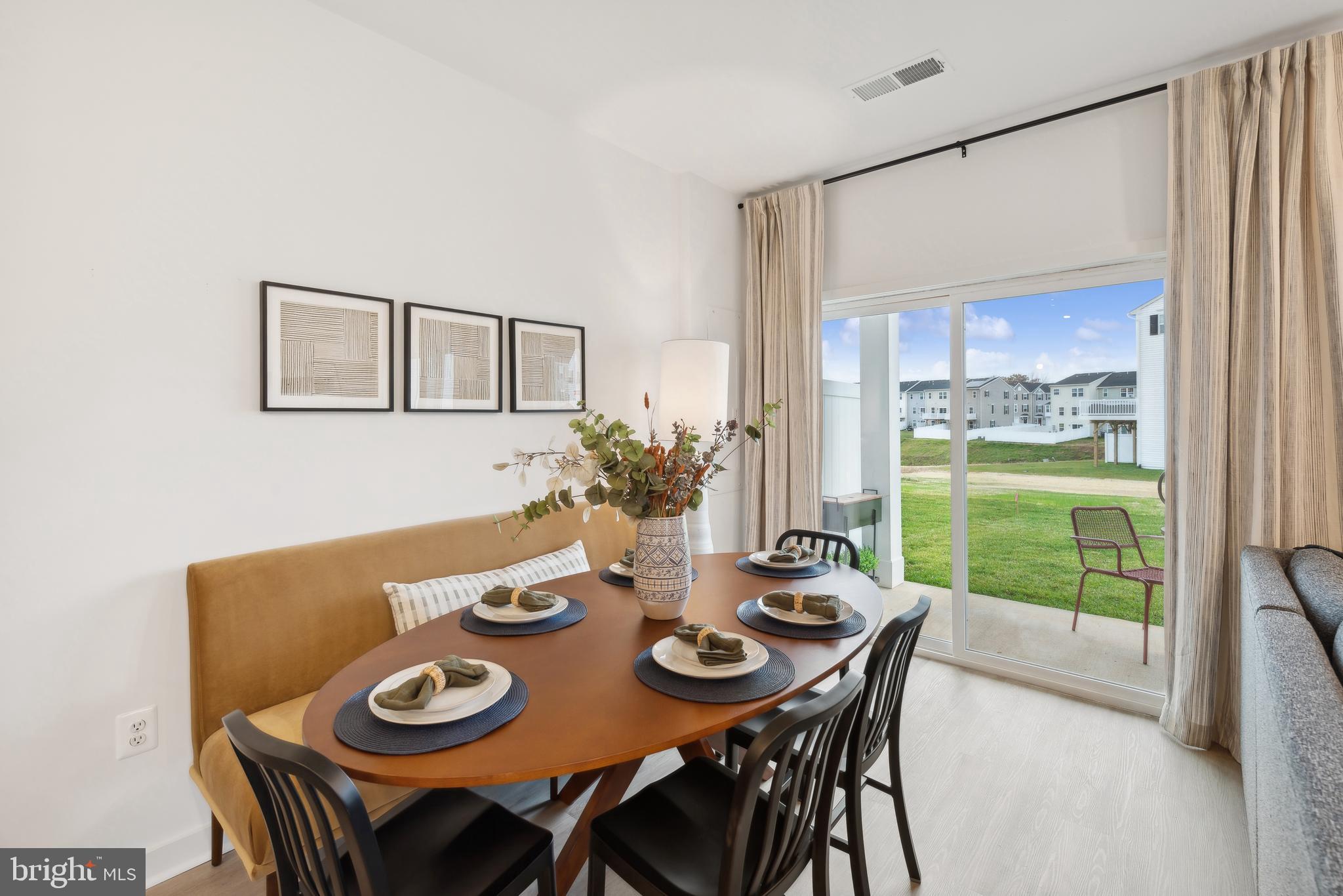 WILDERNESS SHORES - Residential