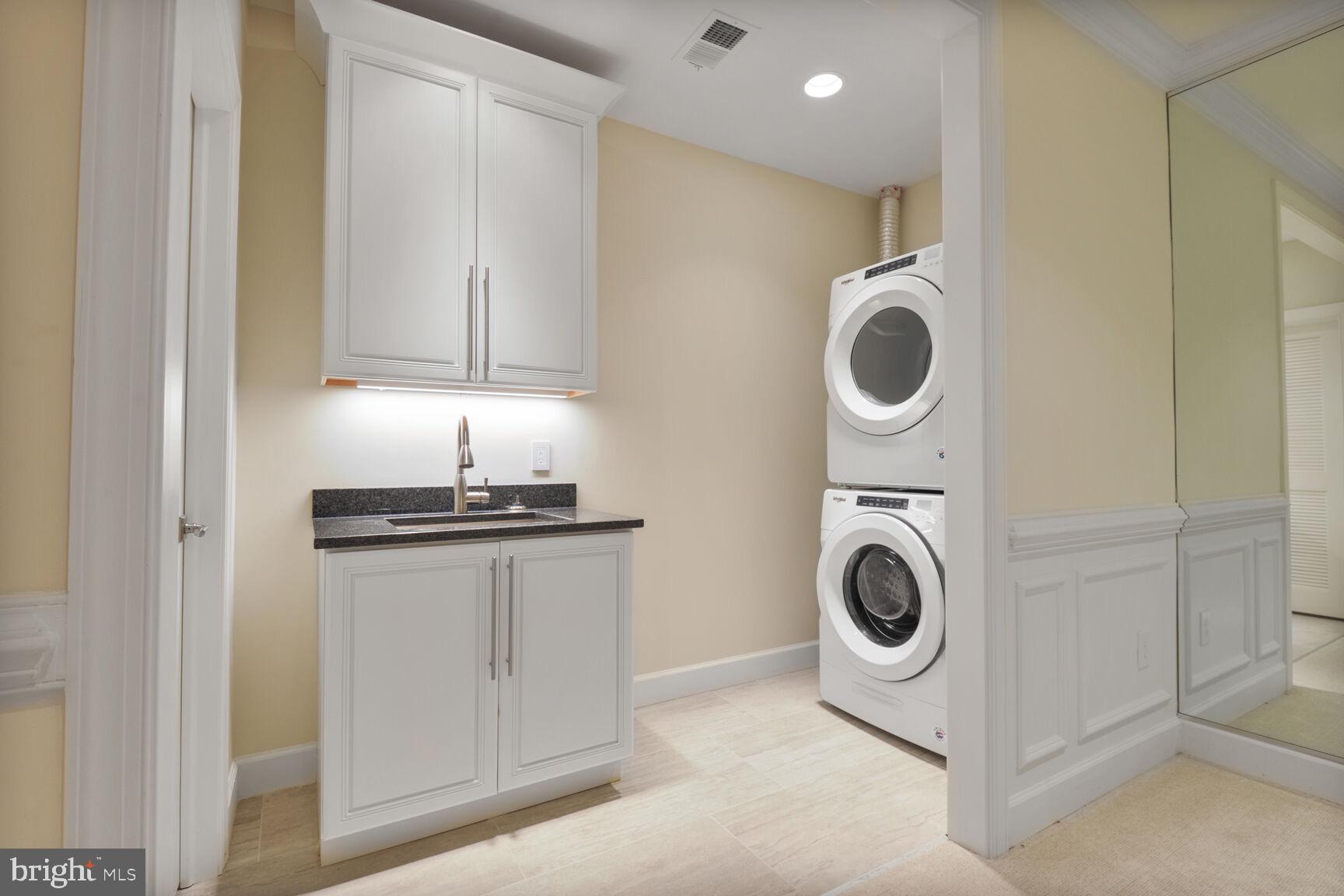 THE RESERVE - Residential