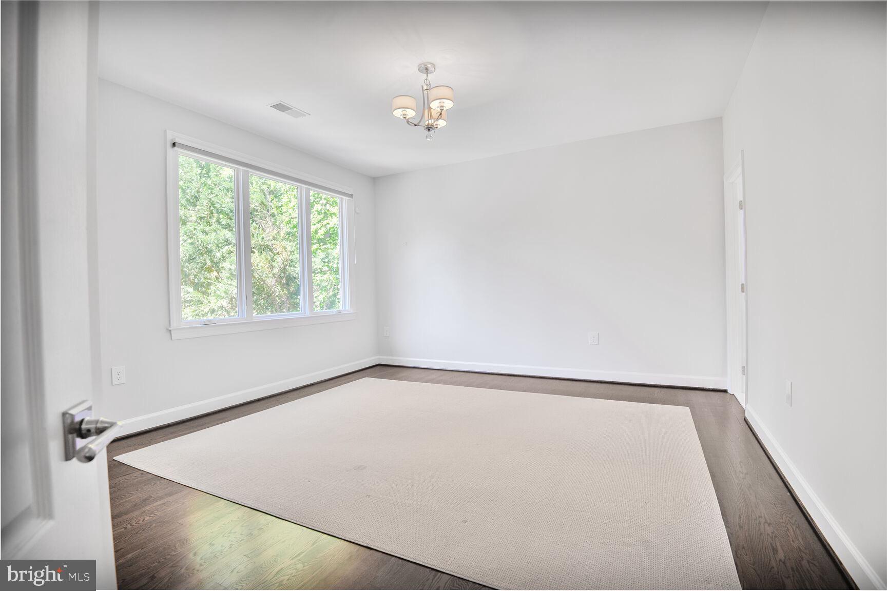 THE RESERVE - Residential