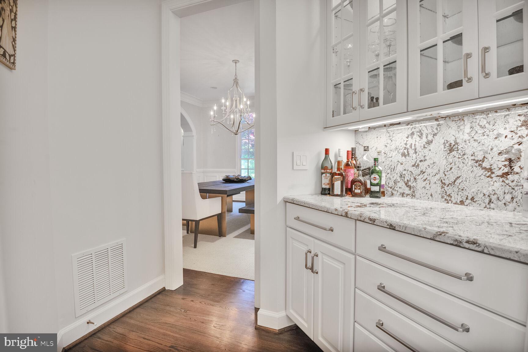 THE RESERVE - Residential