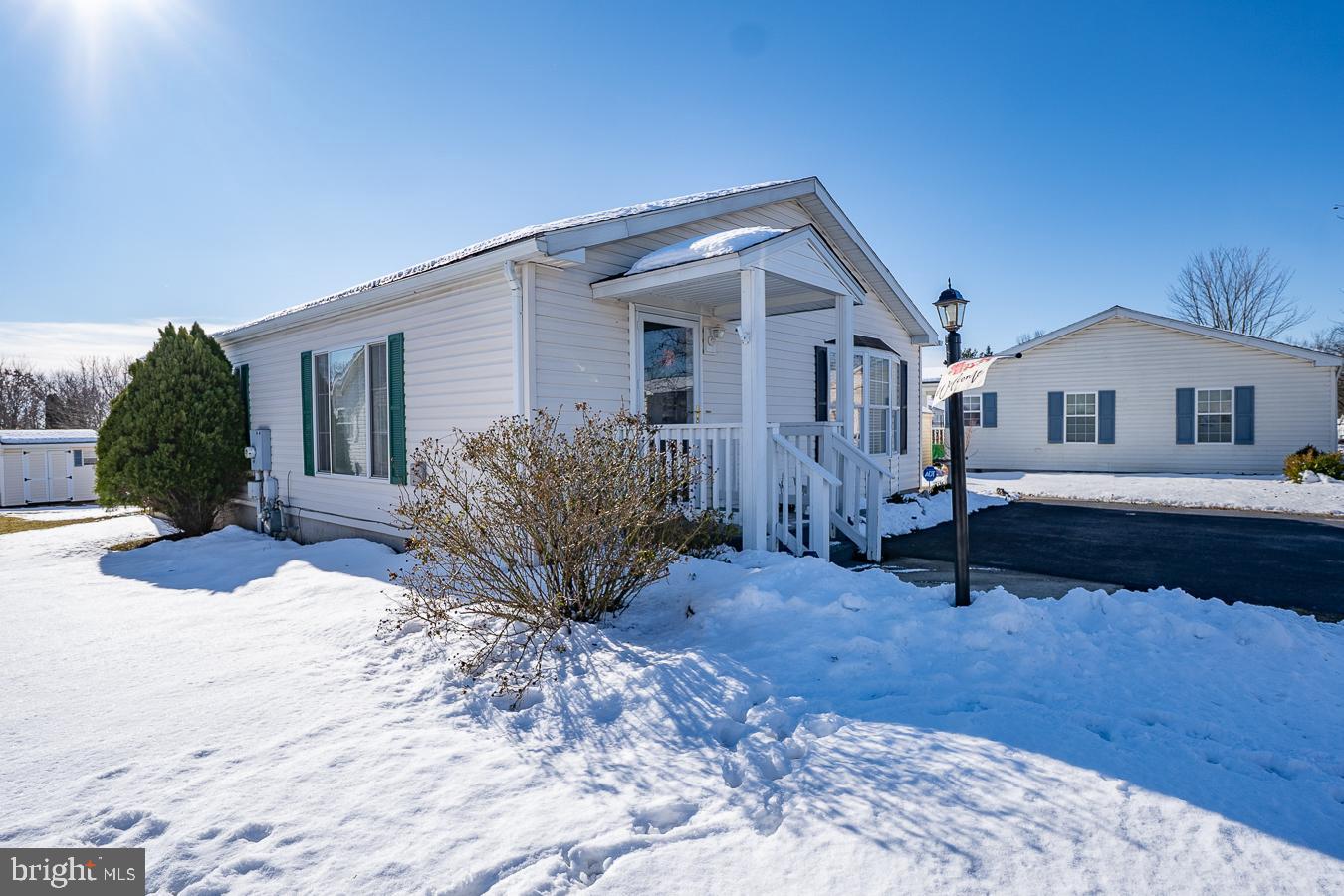 WILLOW RUN - Residential