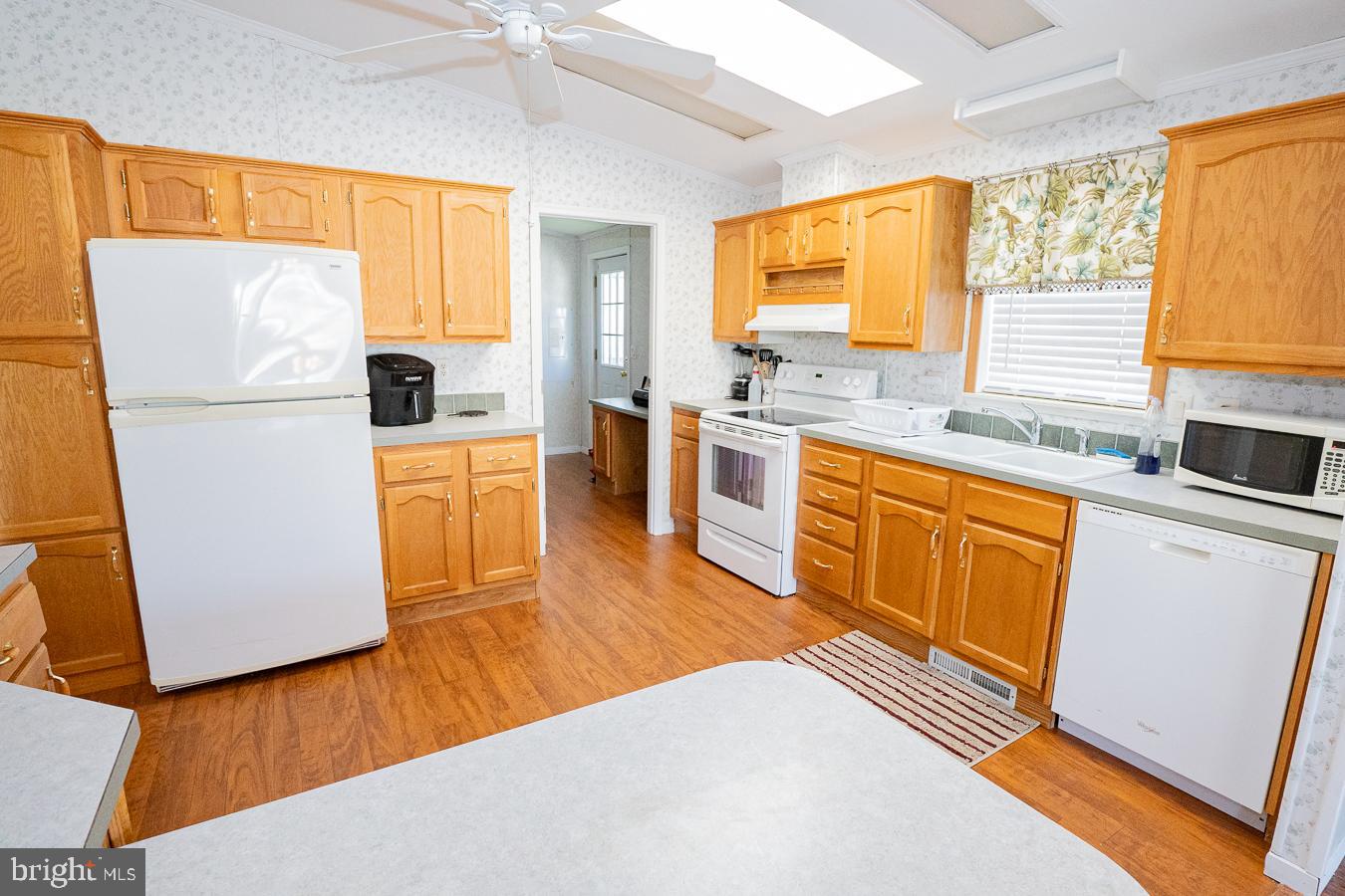 WILLOW RUN - Residential