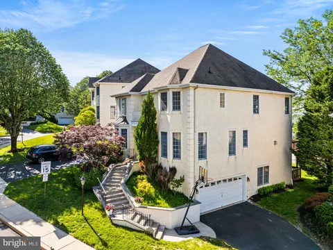 1127 Riverview Ln, West Conshohocken, PA 19428 - MLS#: PAMC2139148