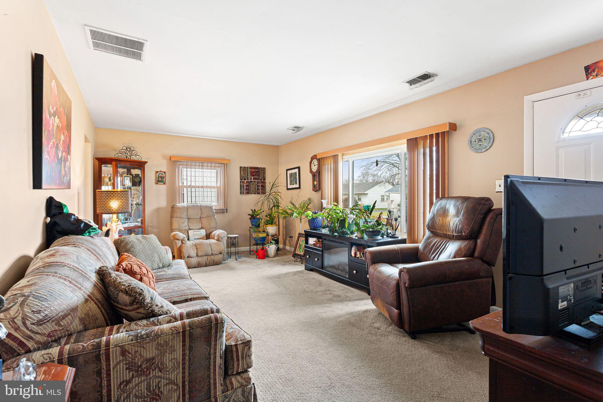 FAIRLESS HILLS - Residential