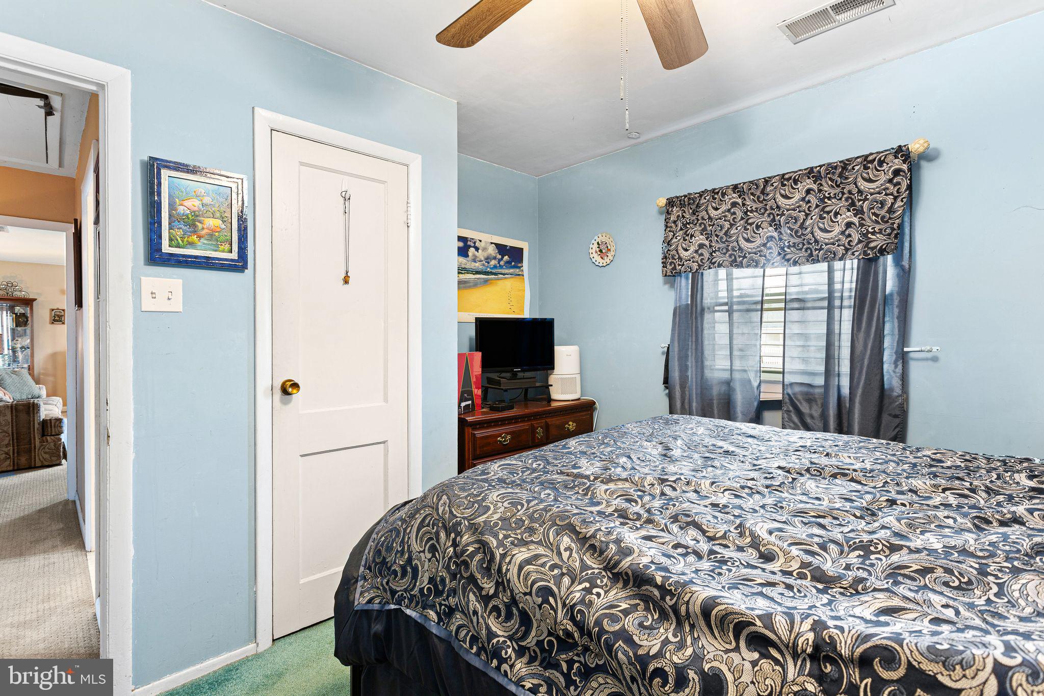 FAIRLESS HILLS - Residential