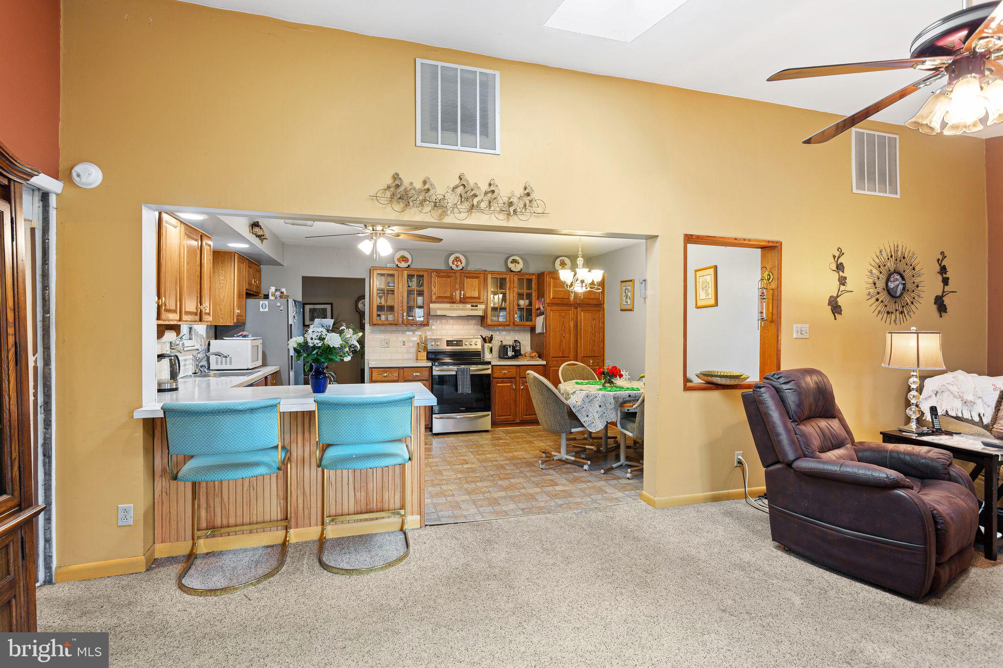 FAIRLESS HILLS - Residential