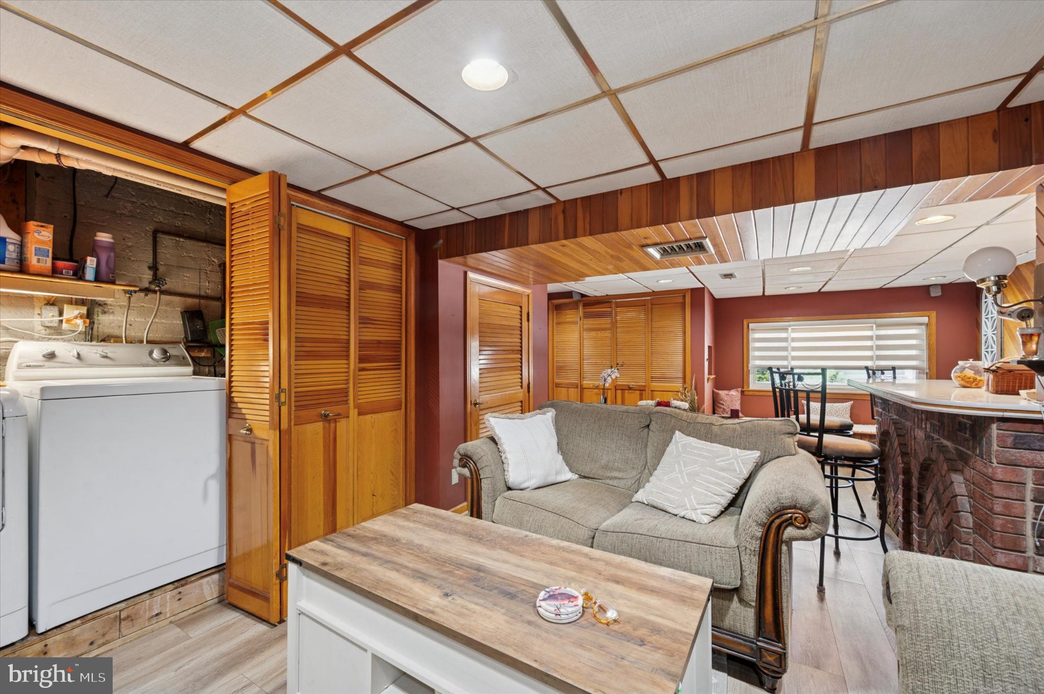 LEEDOM ESTS - Residential