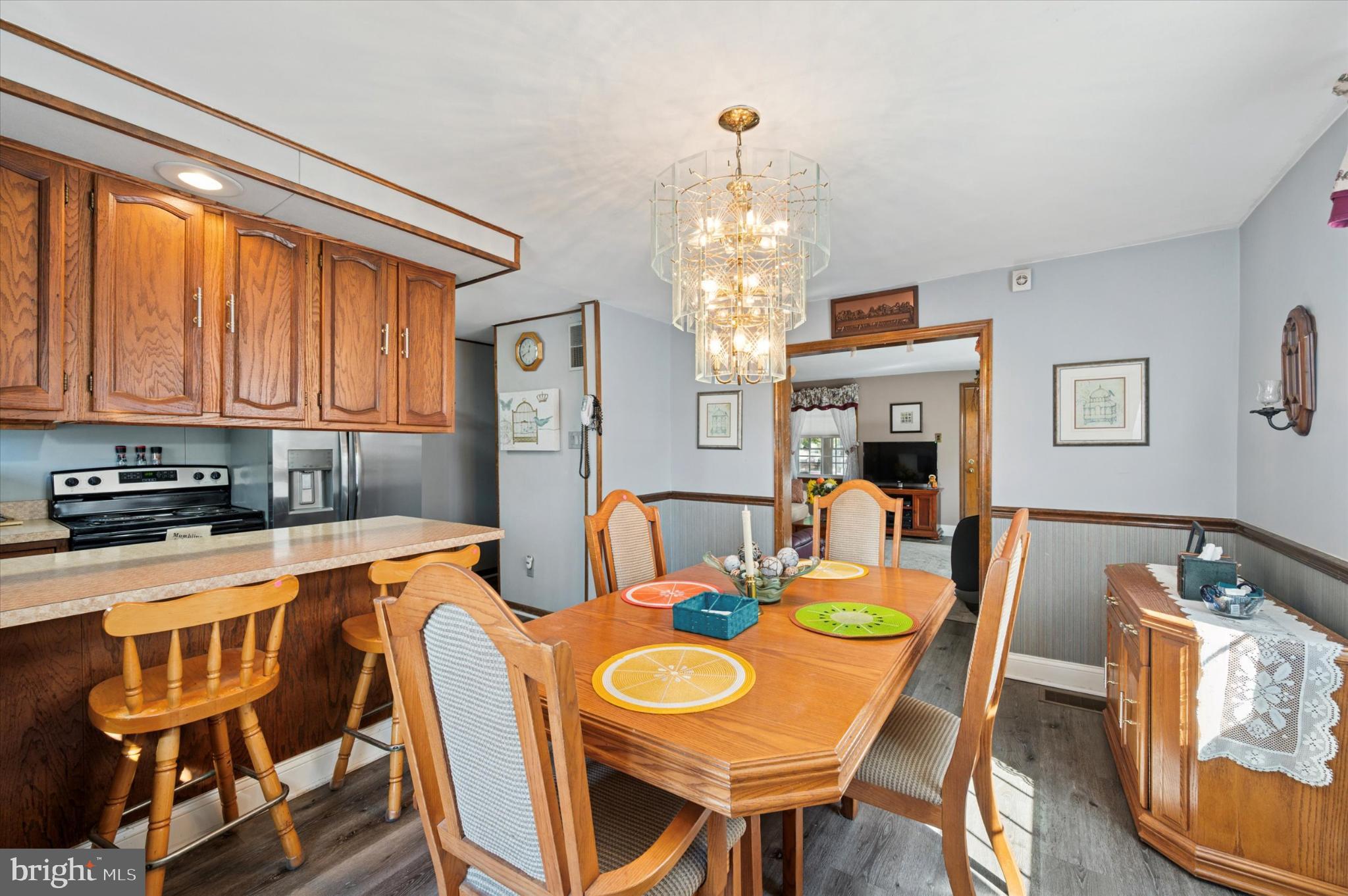 LEEDOM ESTS - Residential