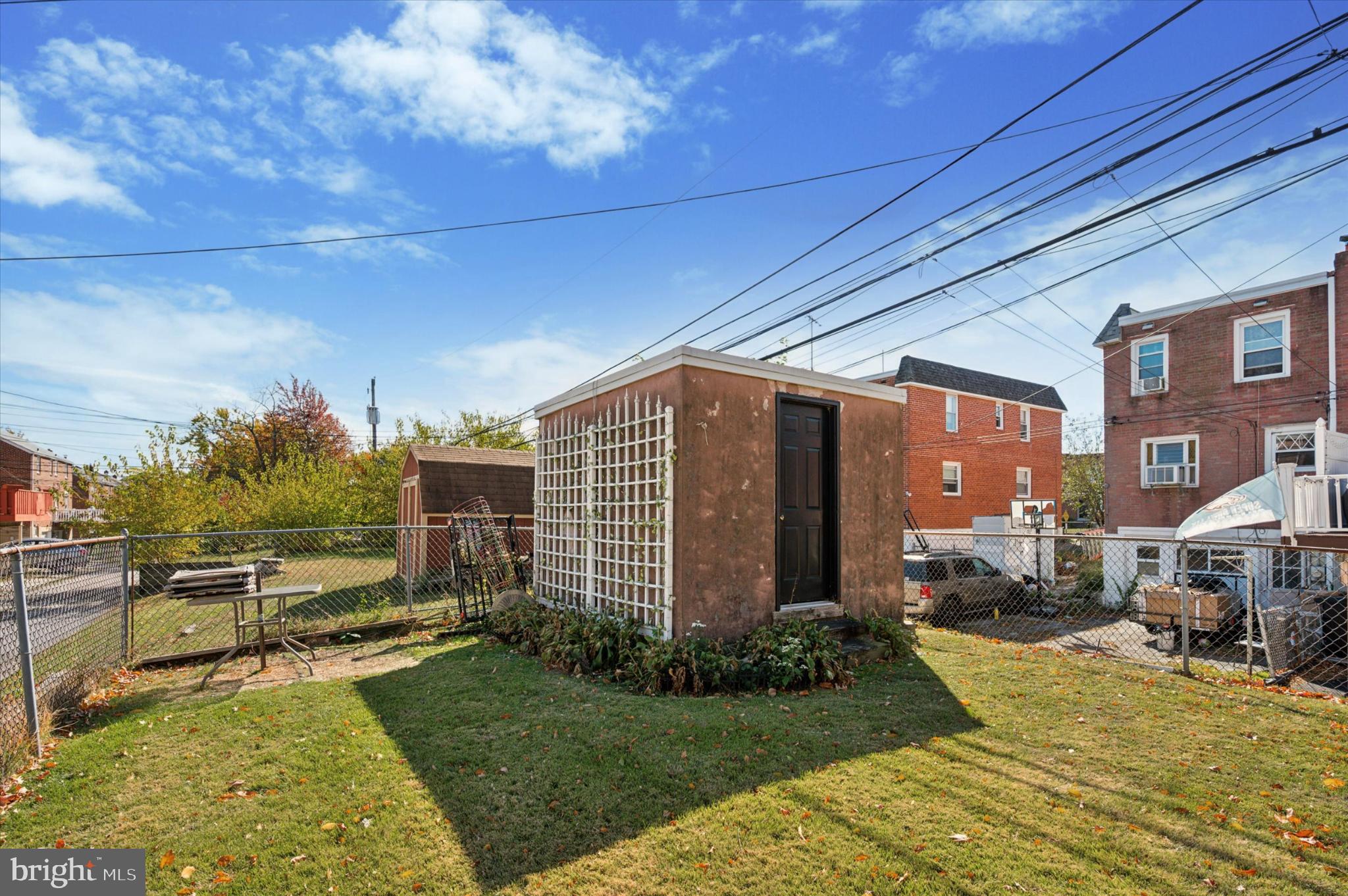 LEEDOM ESTS - Residential