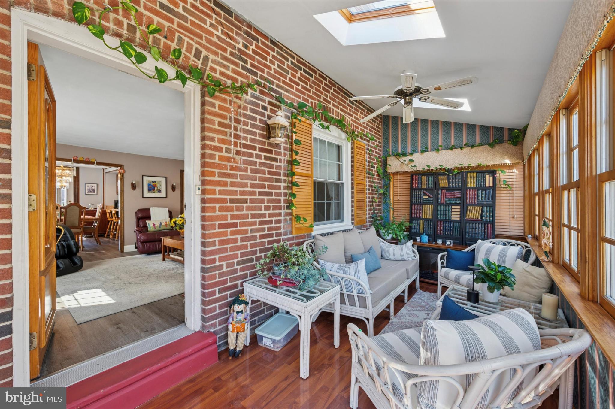 LEEDOM ESTS - Residential