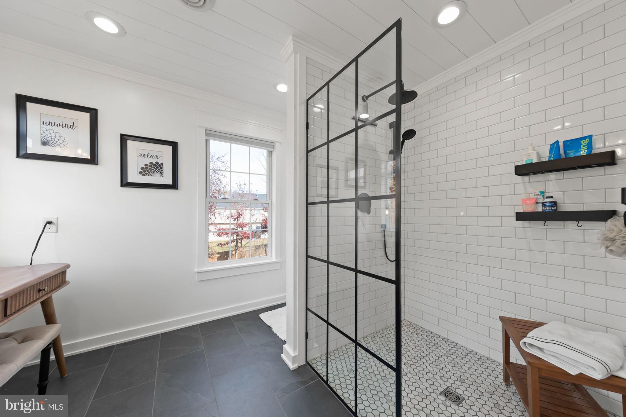 MOSBY STATION - Residential