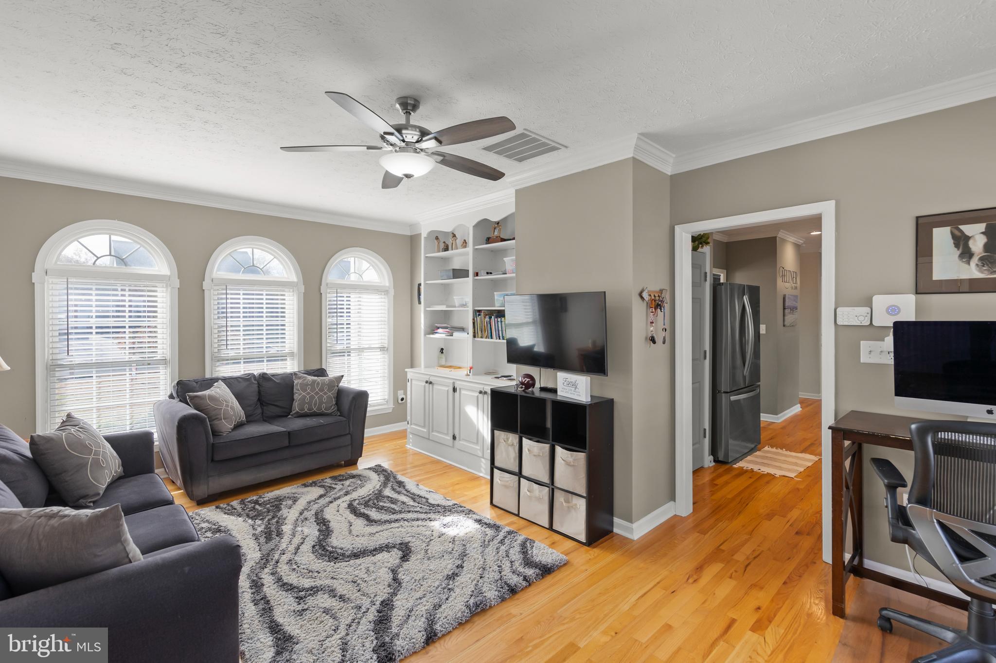 MOSBY STATION - Residential