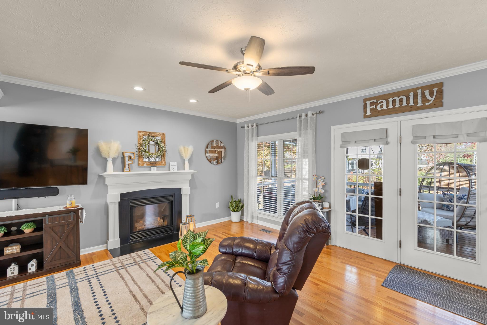 MOSBY STATION - Residential