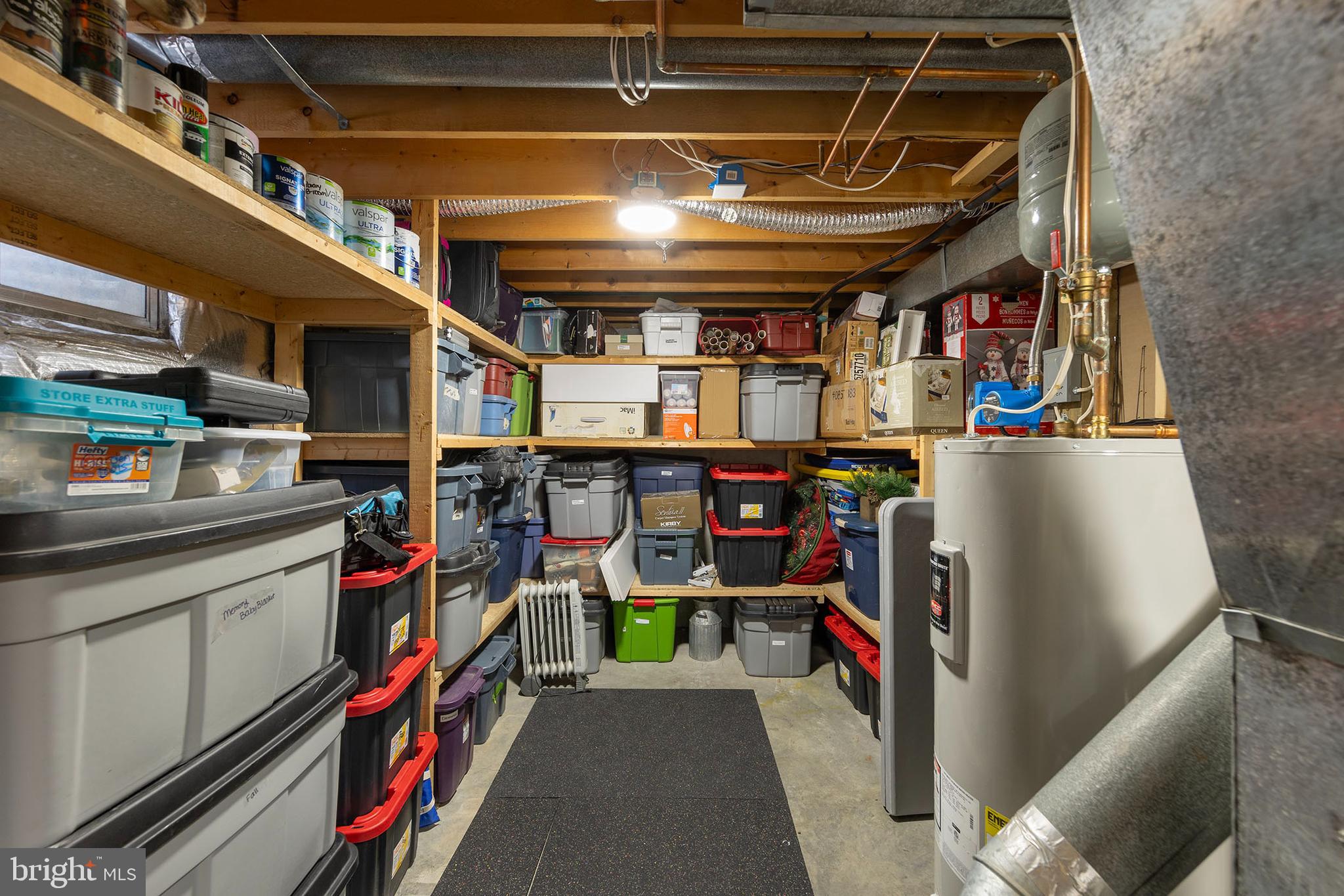 MOSBY STATION - Residential