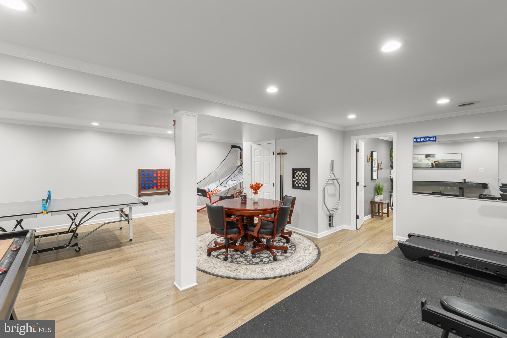 MOSBY STATION - Residential