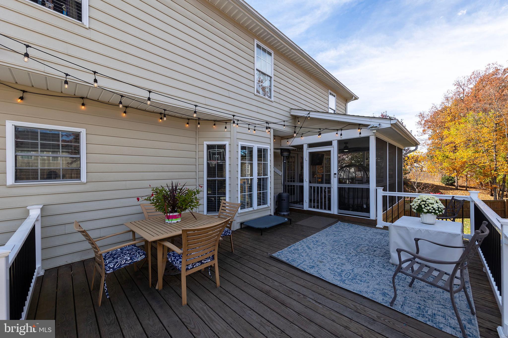 MOSBY STATION - Residential