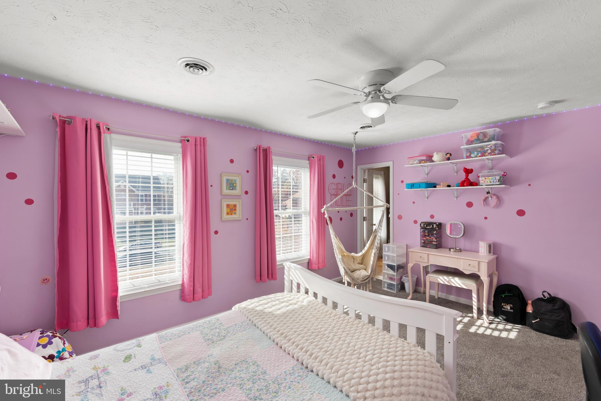 MOSBY STATION - Residential