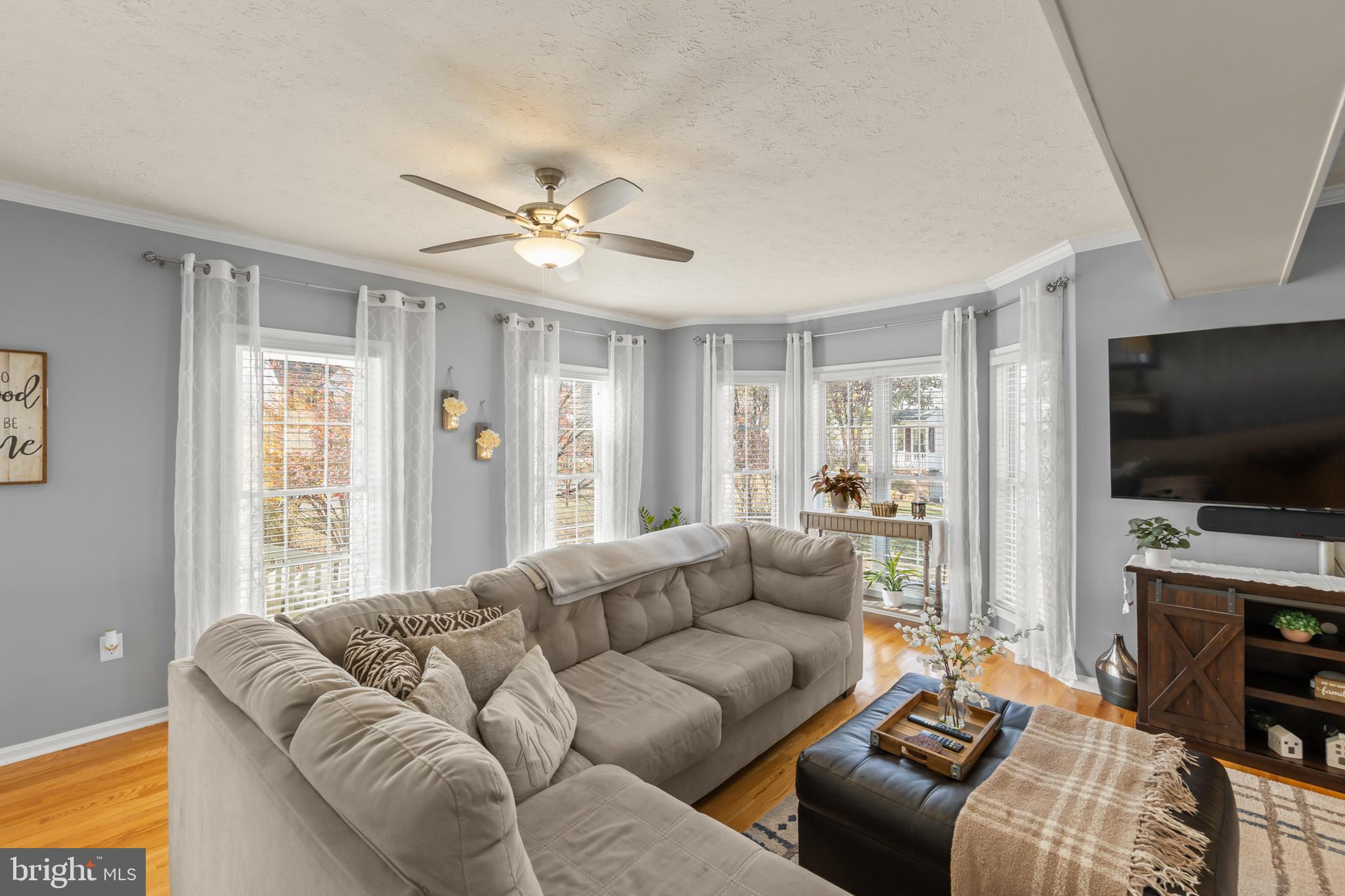 MOSBY STATION - Residential