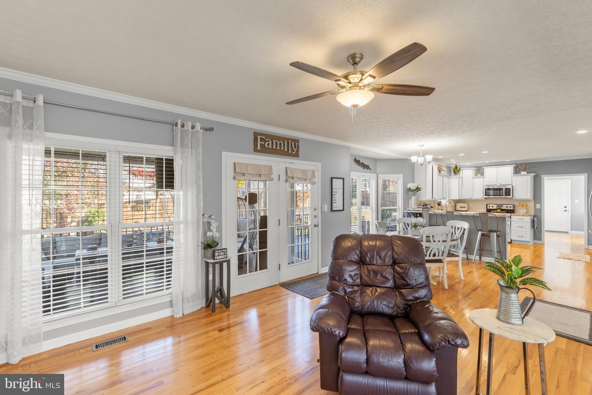 MOSBY STATION - Residential