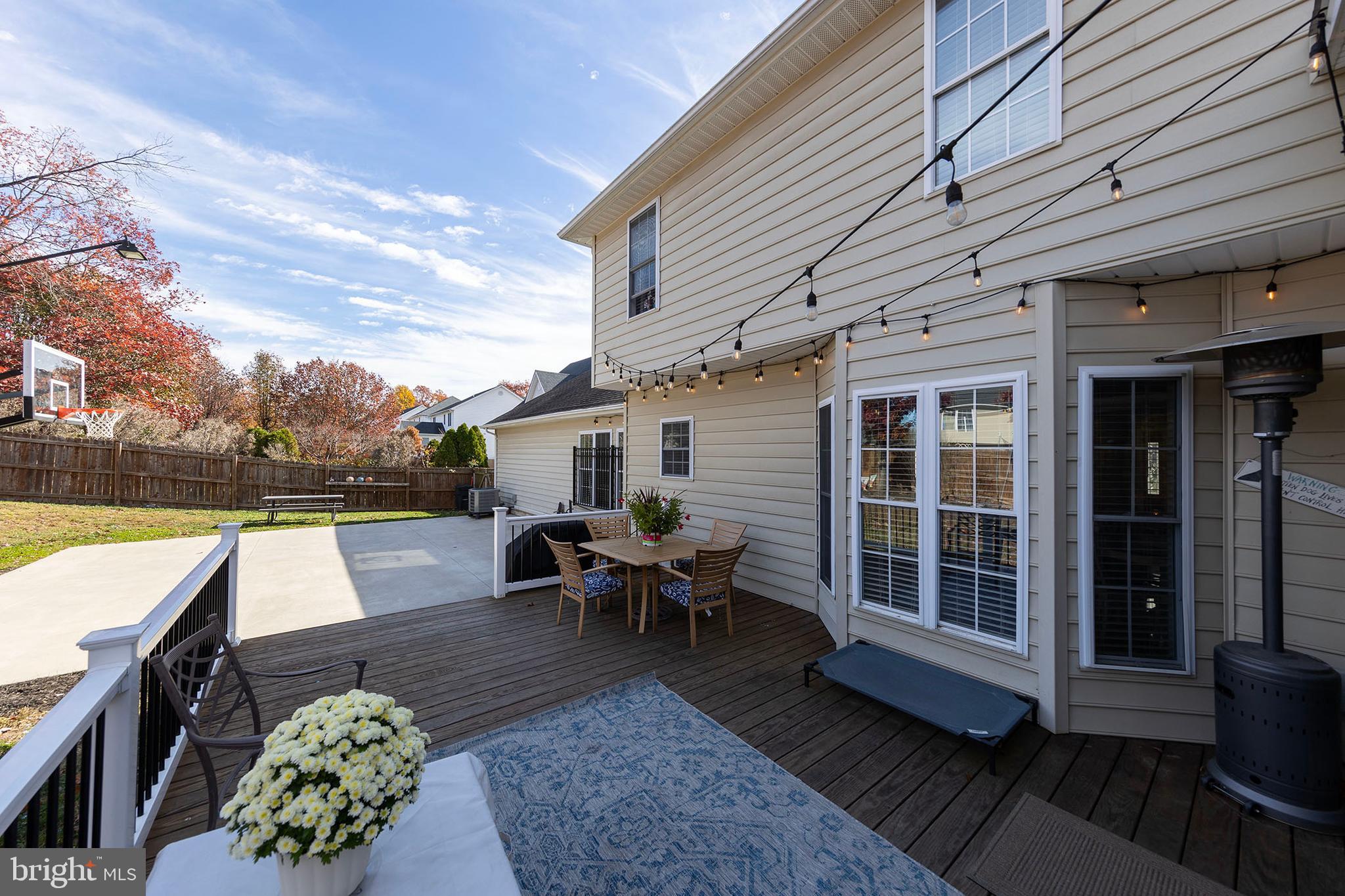 MOSBY STATION - Residential