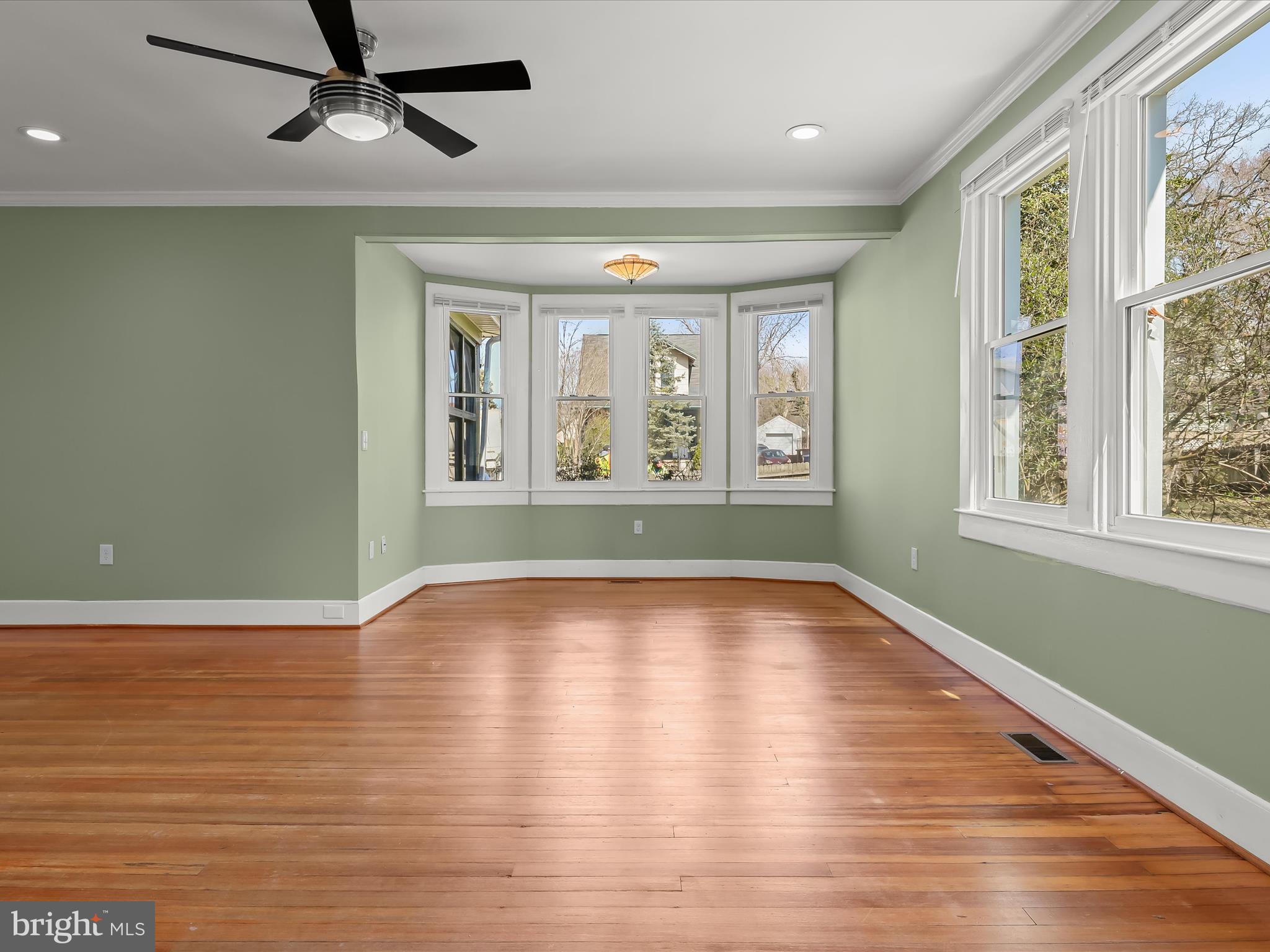 TAYLOR HEIGHTS - Residential