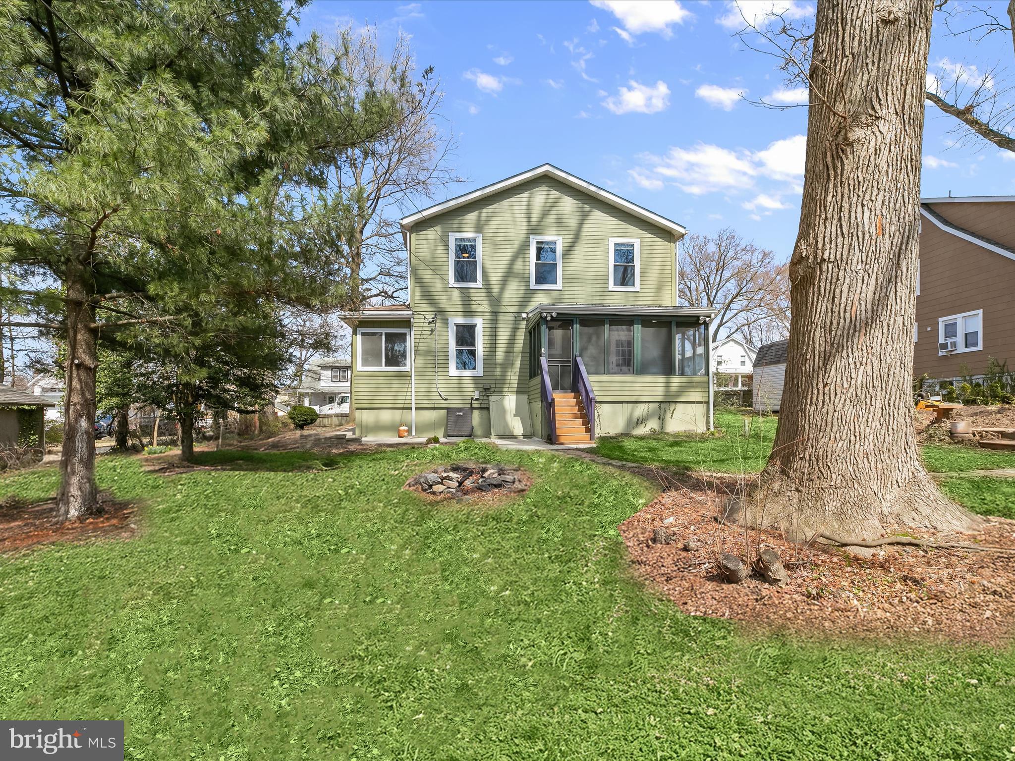 TAYLOR HEIGHTS - Residential