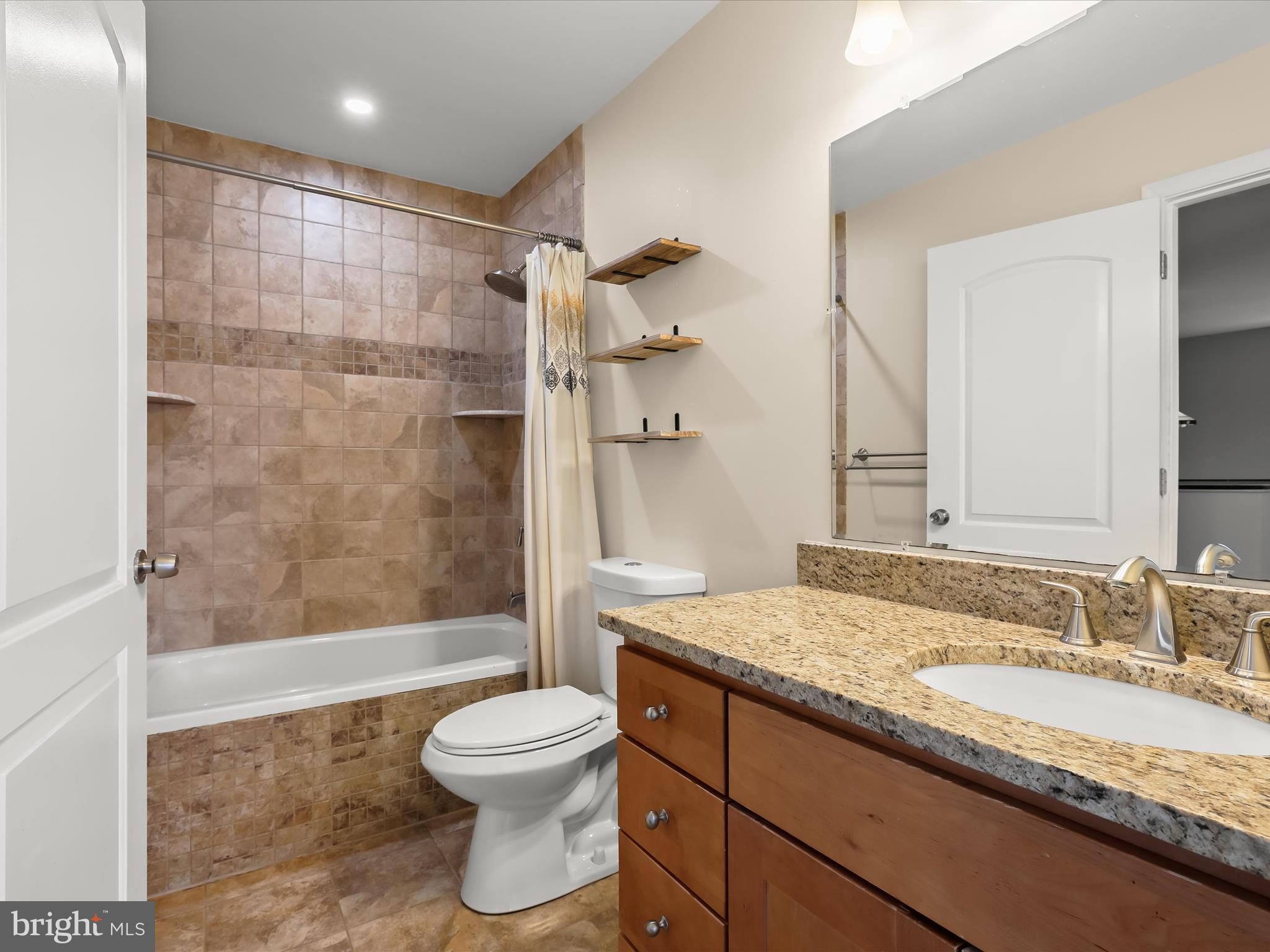 TAYLOR HEIGHTS - Residential