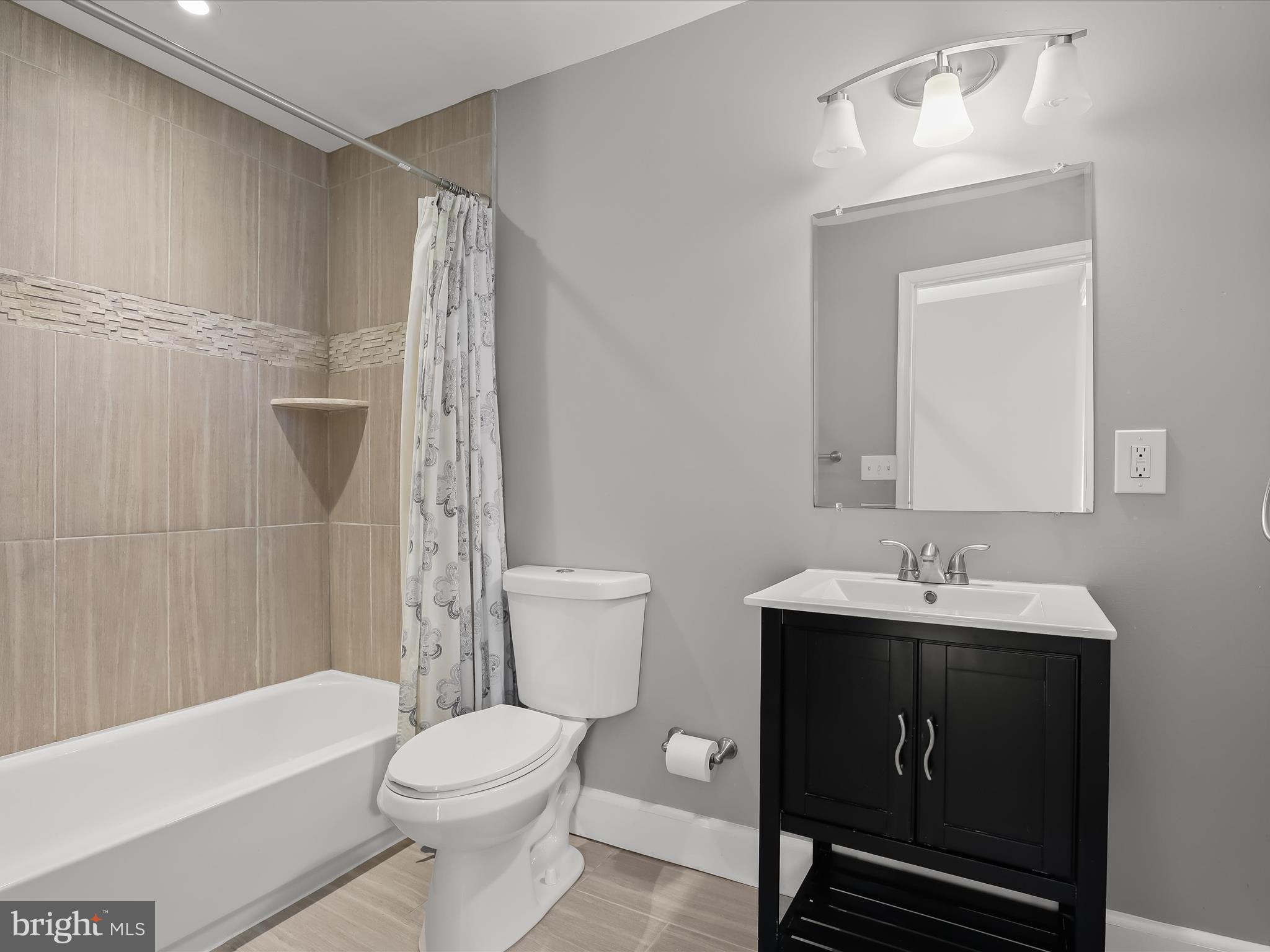 TAYLOR HEIGHTS - Residential