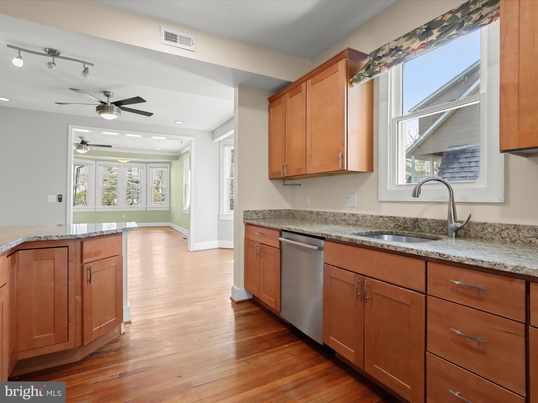 TAYLOR HEIGHTS - Residential