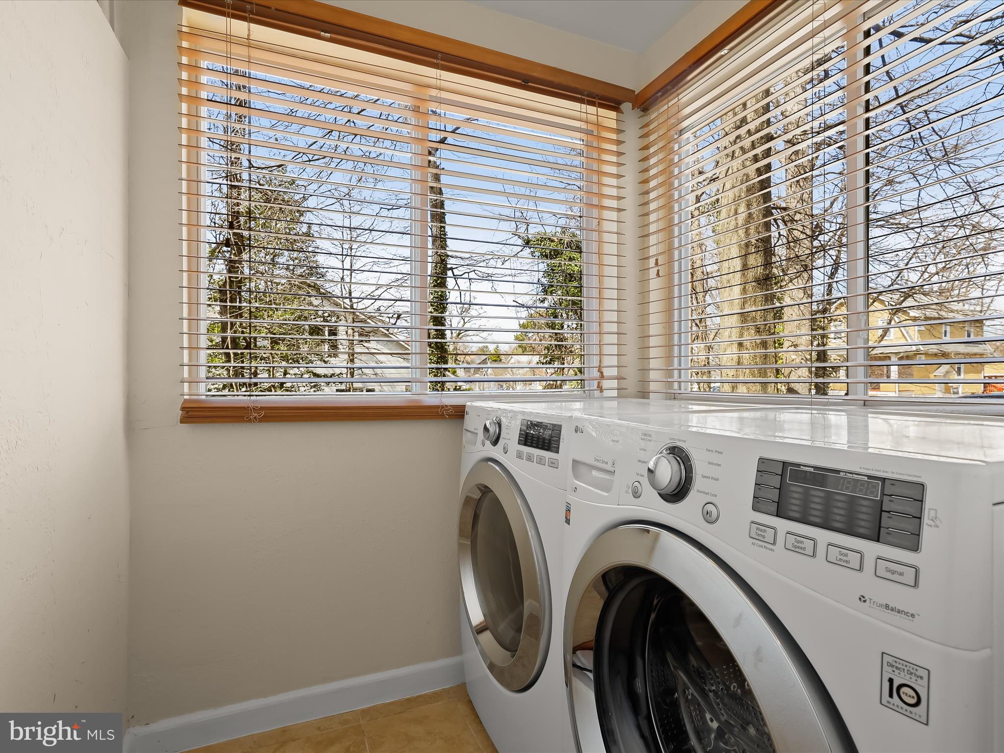 TAYLOR HEIGHTS - Residential