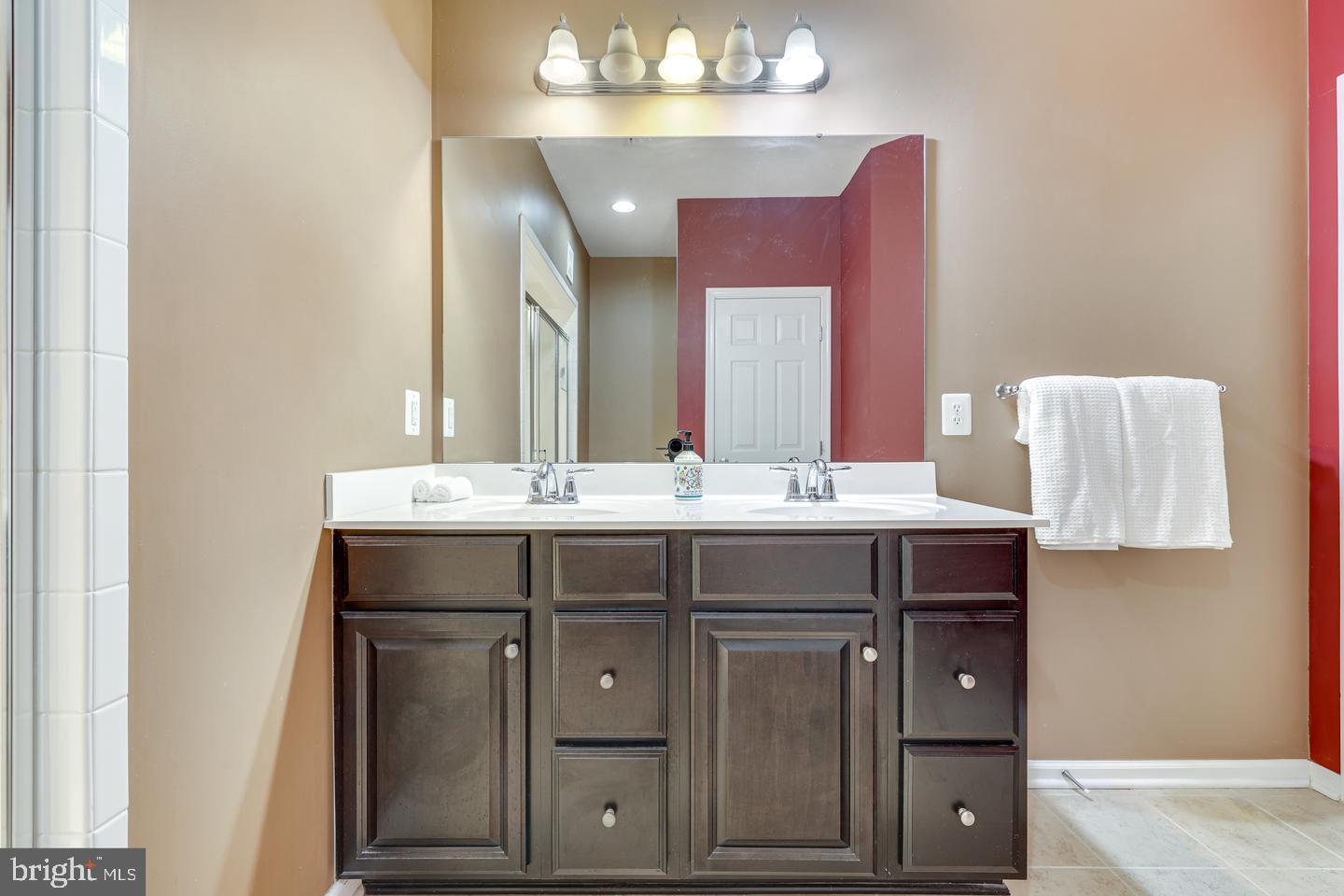 MORLEY CORNER - Residential Lease