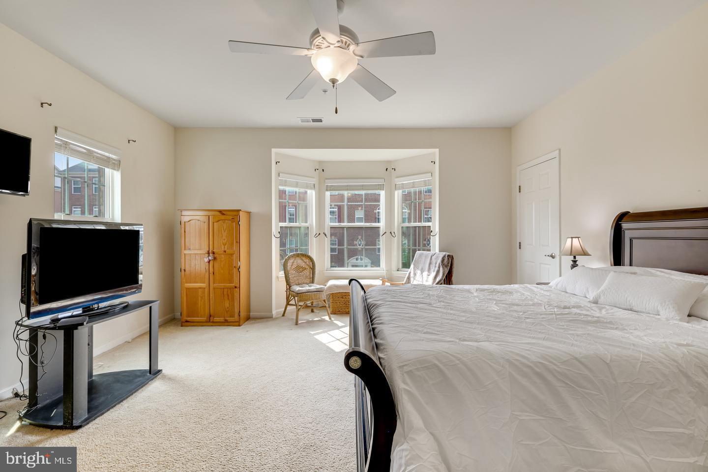 MORLEY CORNER - Residential Lease