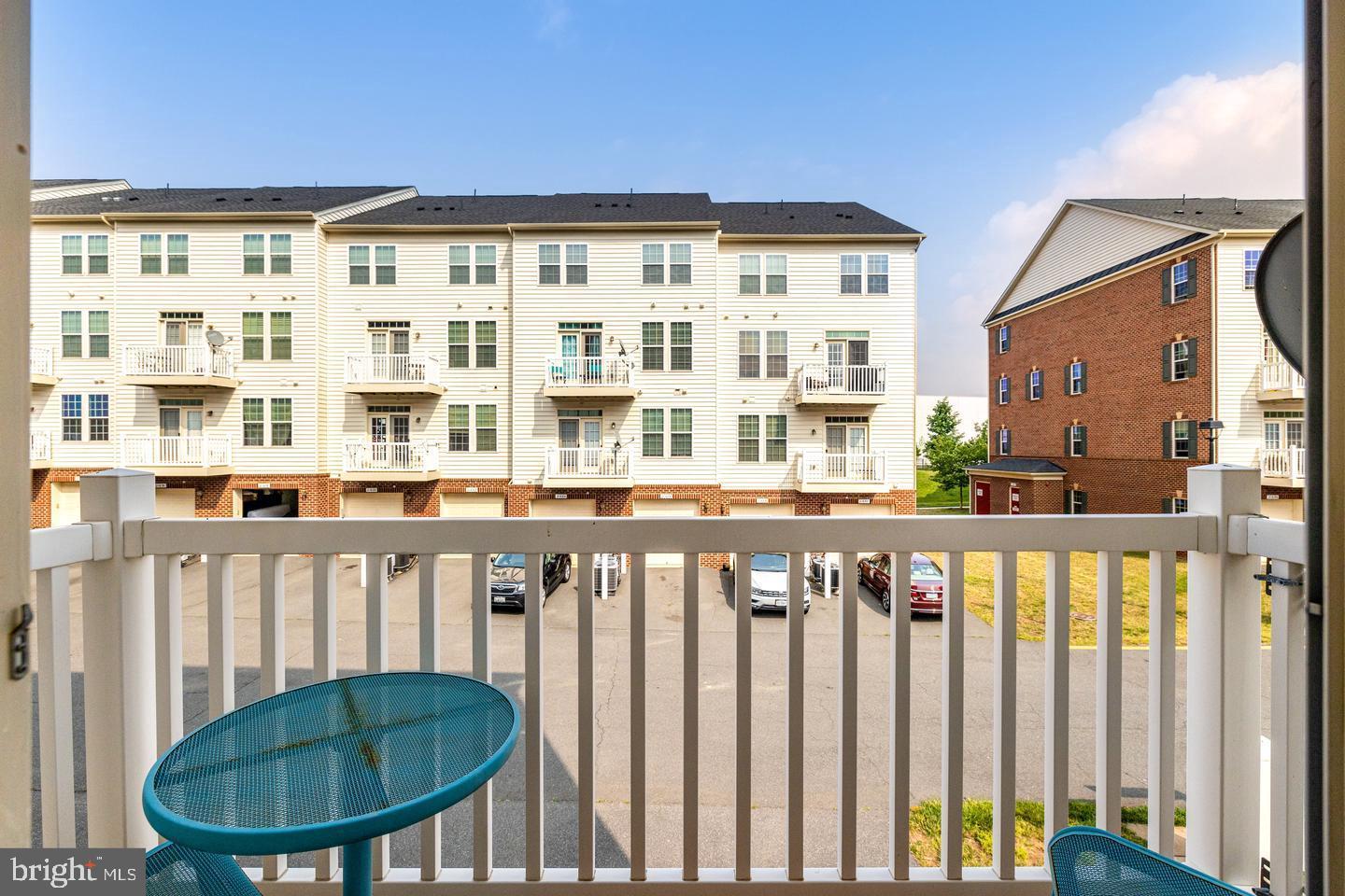 MORLEY CORNER - Residential Lease