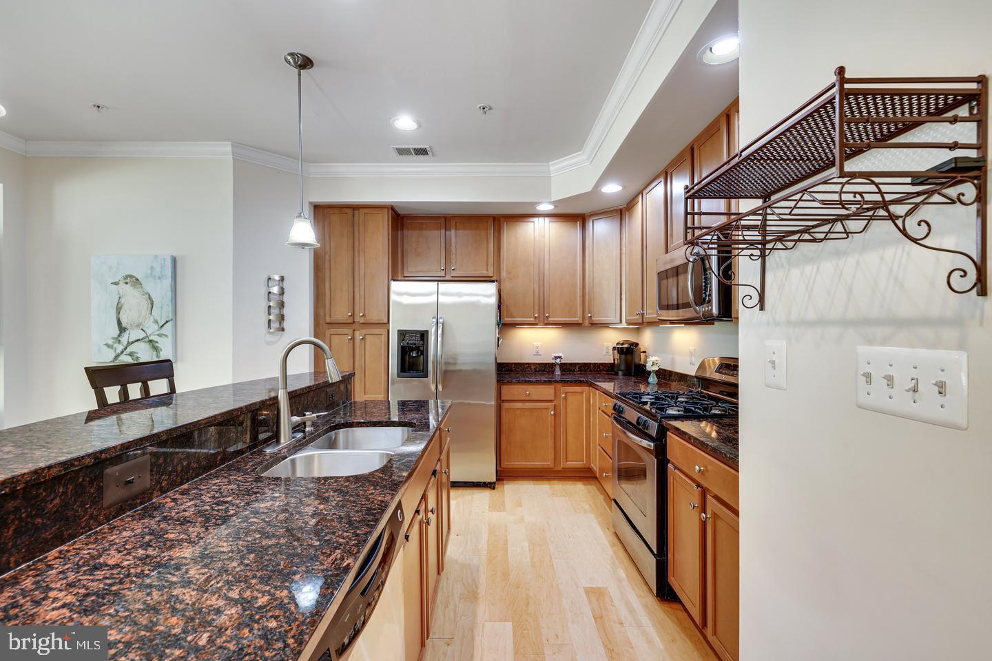 MORLEY CORNER - Residential Lease