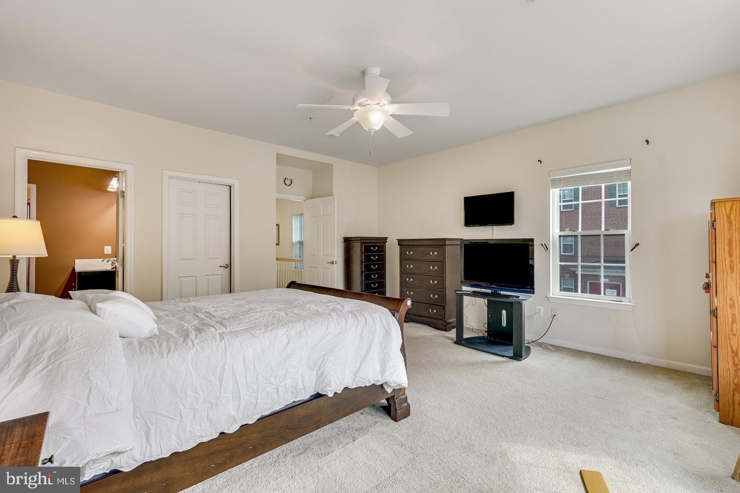 MORLEY CORNER - Residential Lease