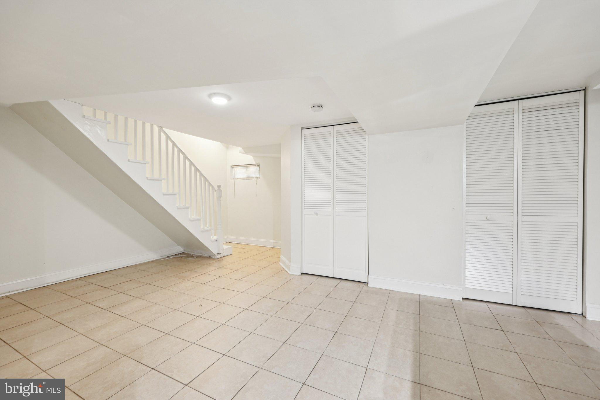 MOUNT RAINIER - Residential