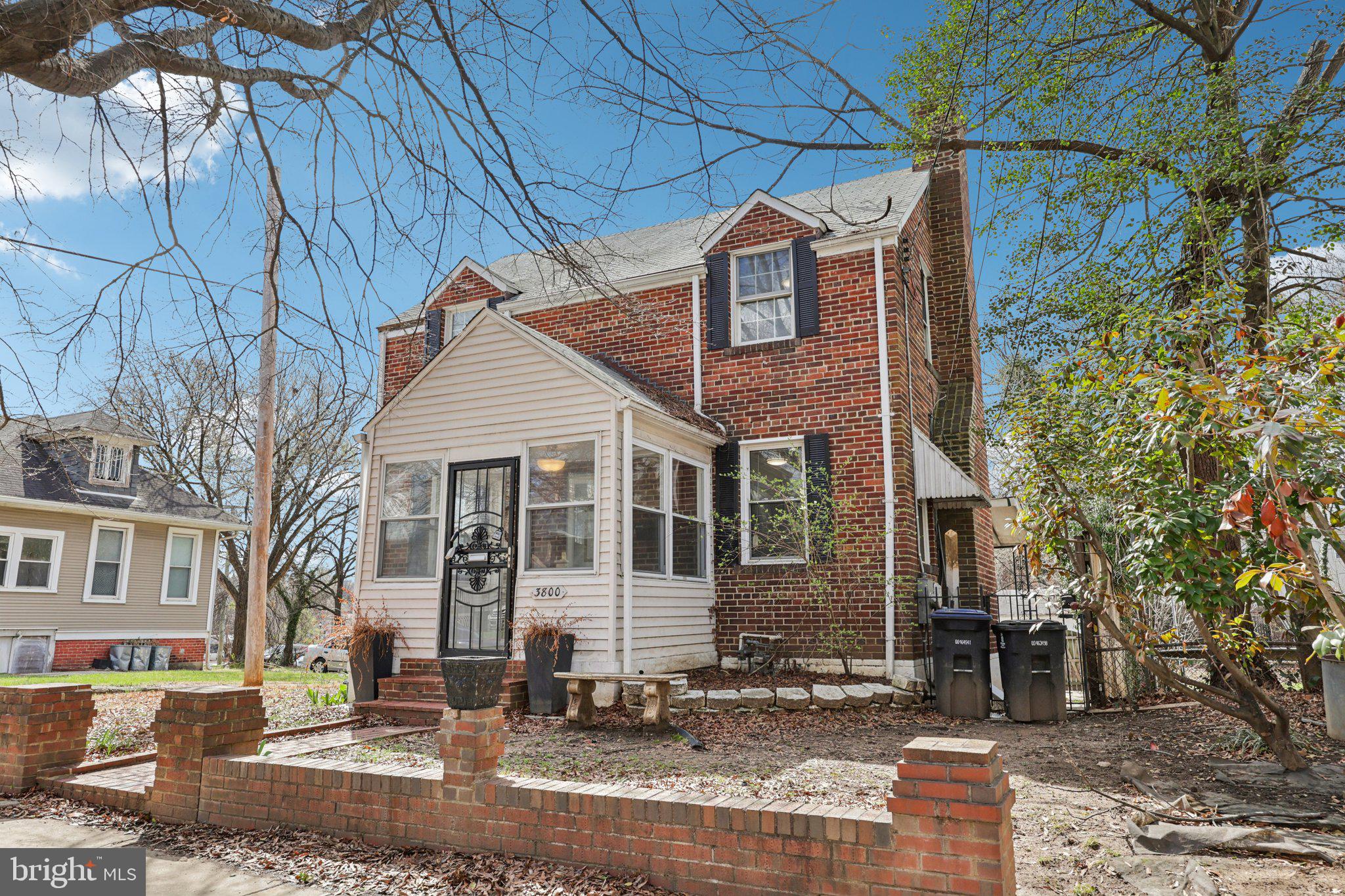 MOUNT RAINIER - Residential