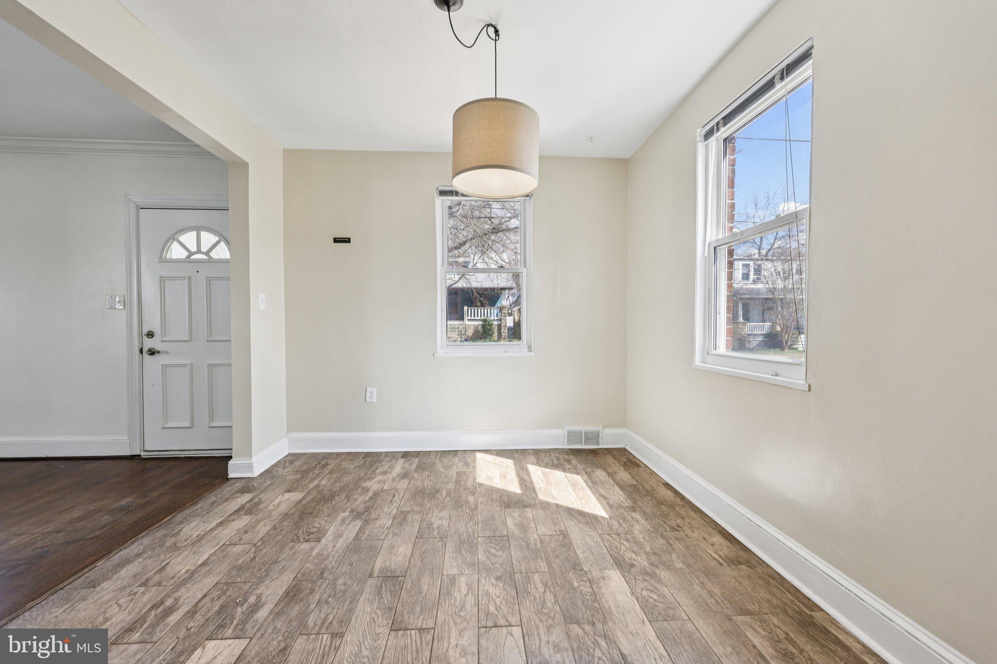 MOUNT RAINIER - Residential